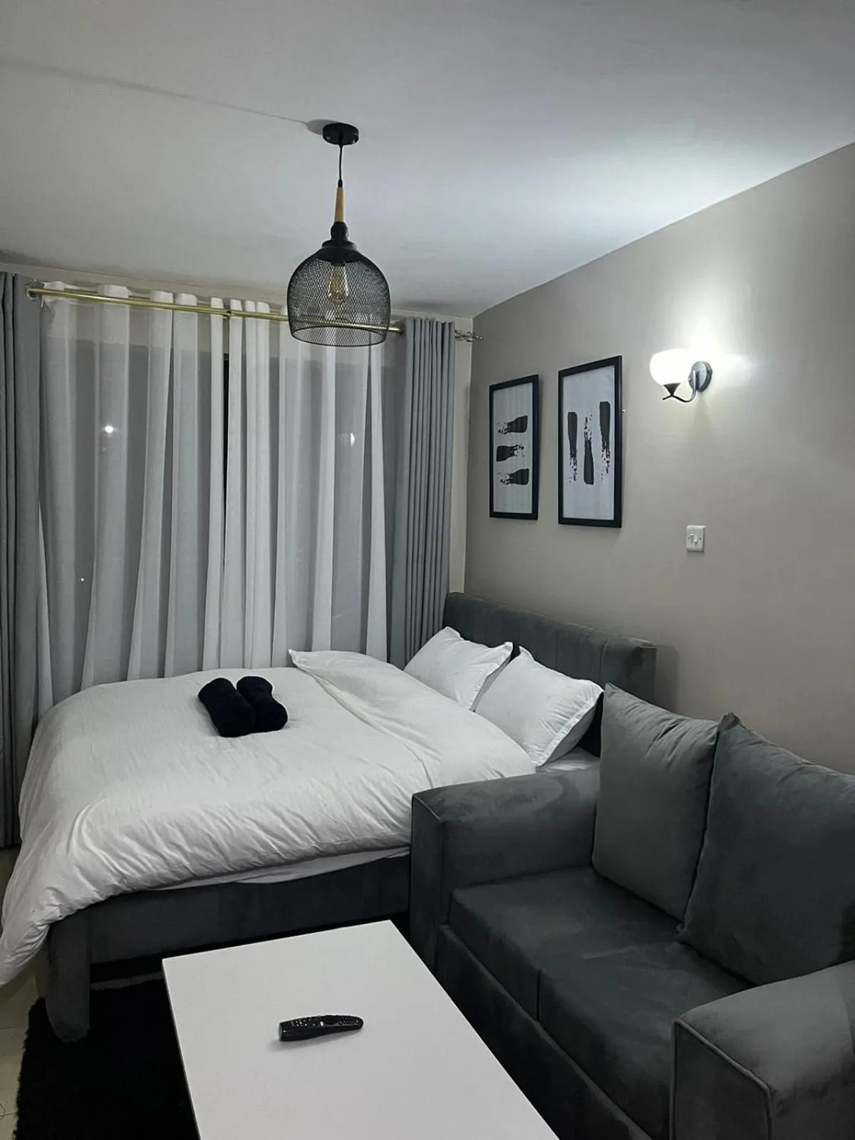 Coral bells by Tsavo