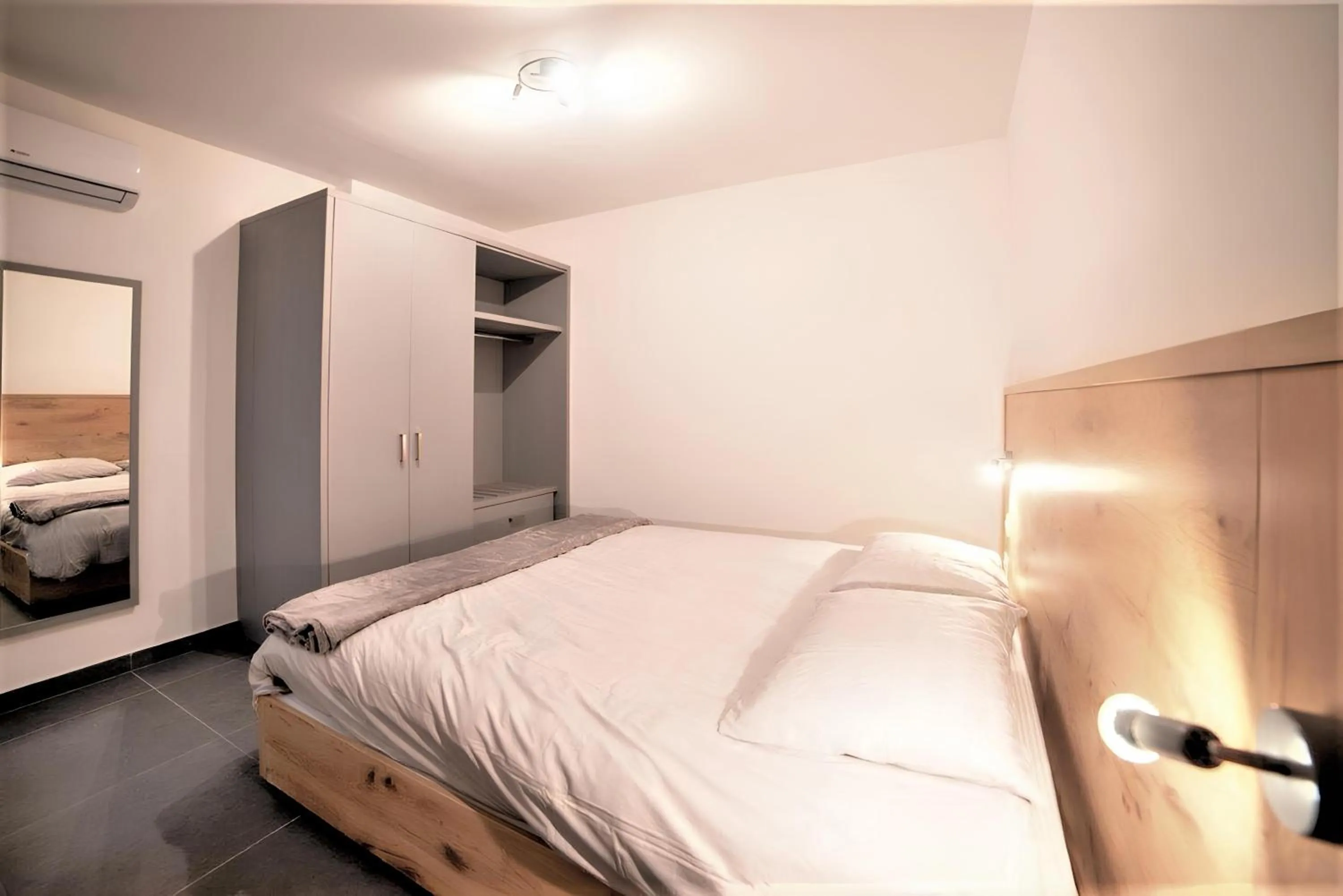 Bed in Elise Apartments