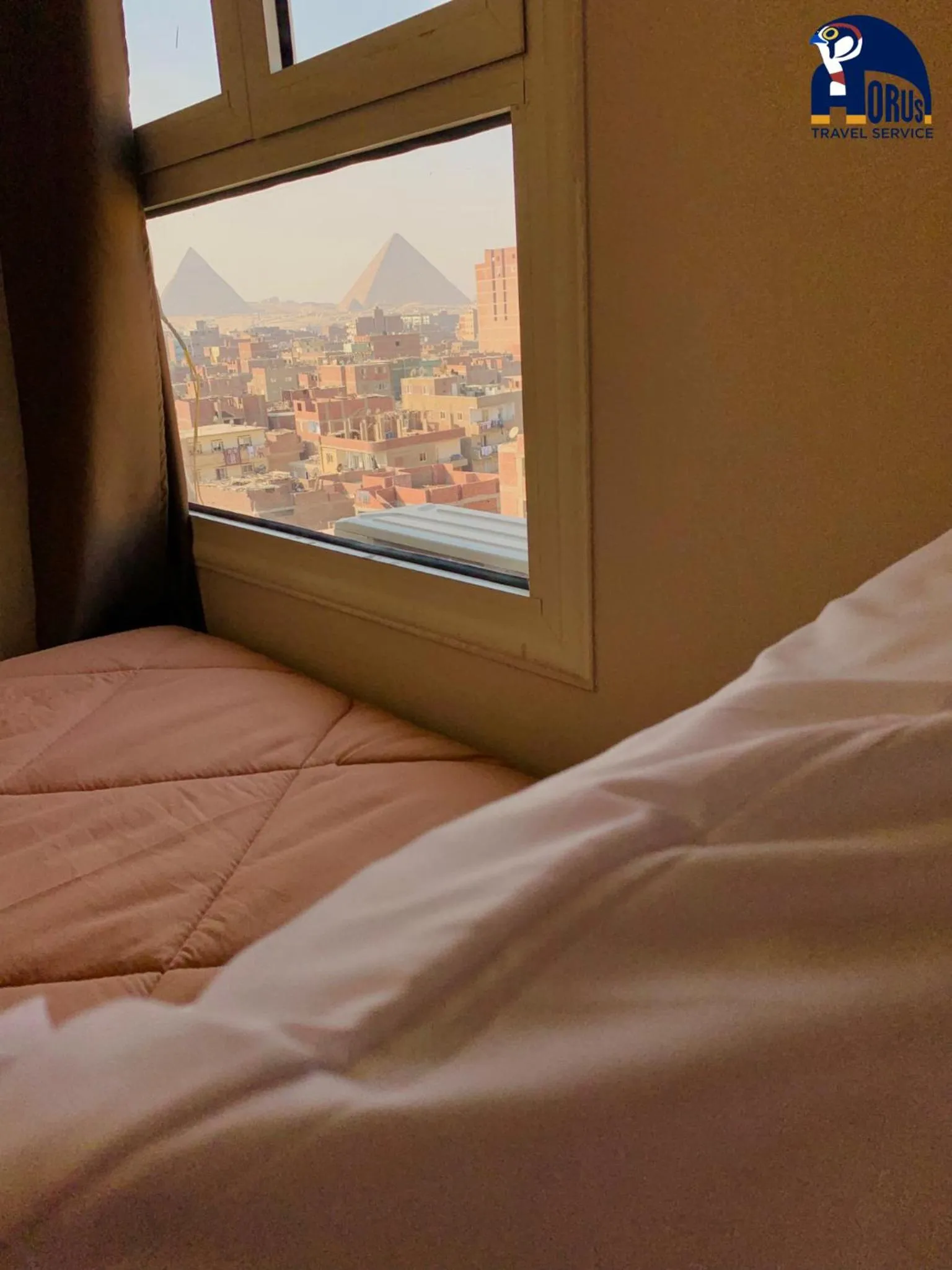 Horus Horizon INN Pyramids View