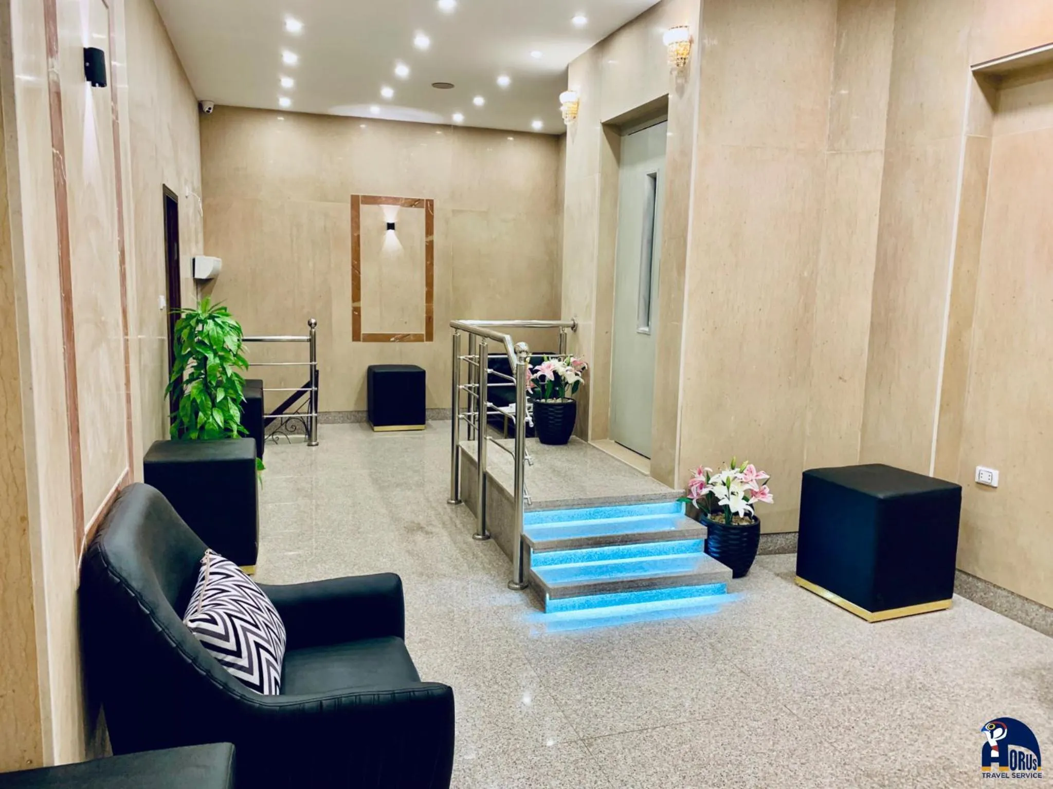 Horus Horizon INN Pyramids View