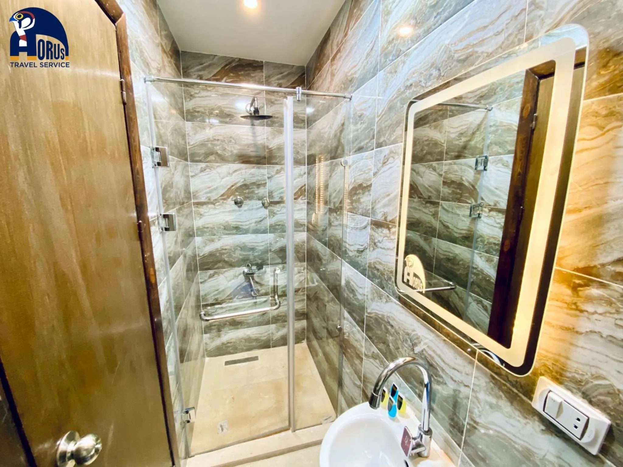 Bathroom in Horus Horizon INN Pyramids View