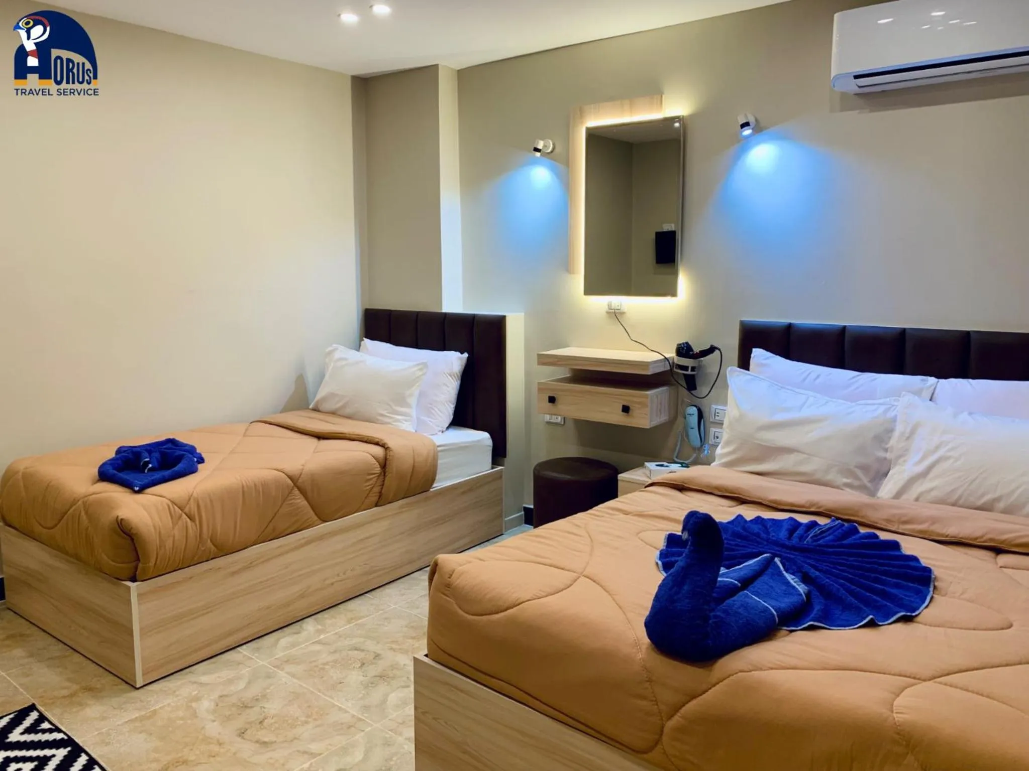 Horus Horizon INN Pyramids View