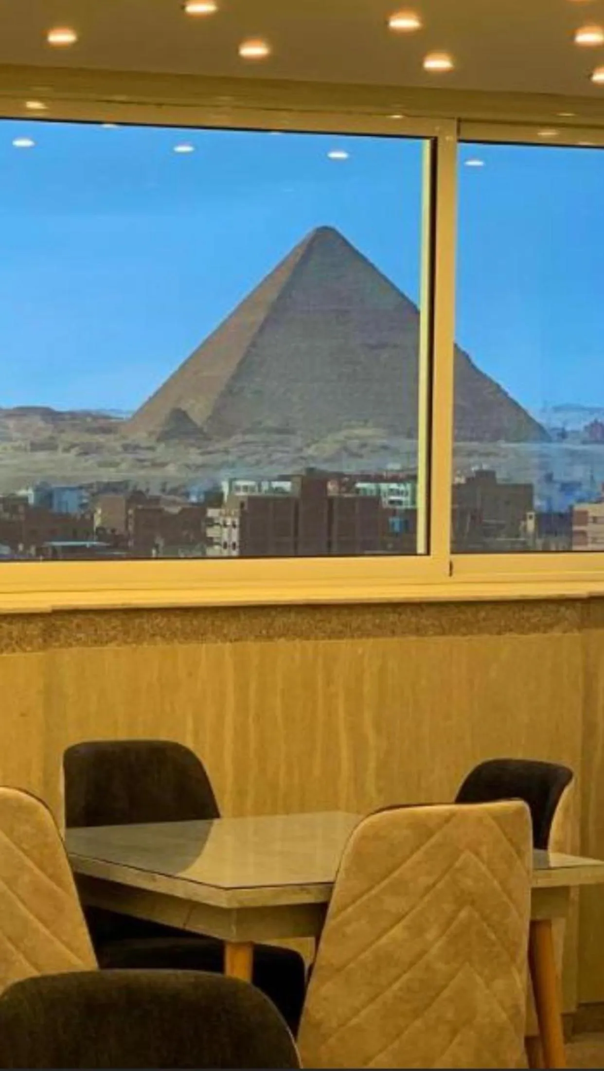 Horus Horizon INN Pyramids View