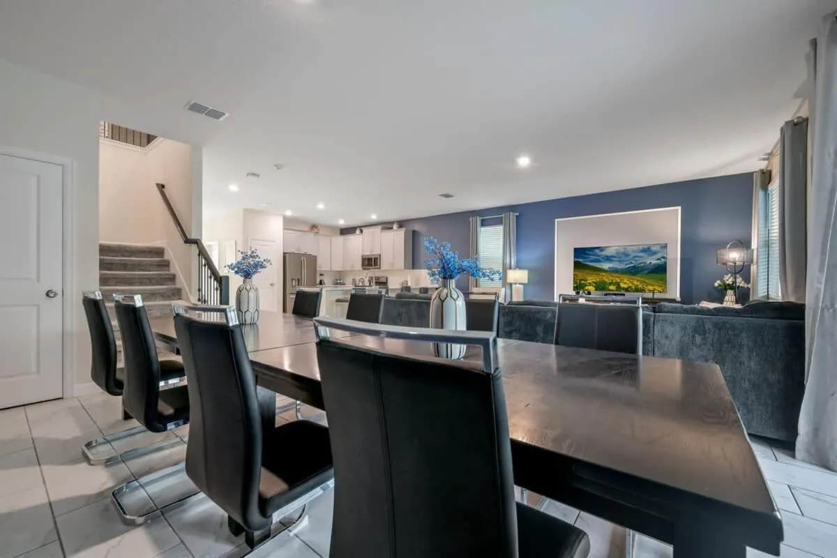 Charming Home Ideal Location Spacious Game Room