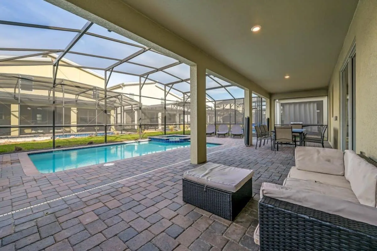 Charming Home Ideal Location Spacious Game Room