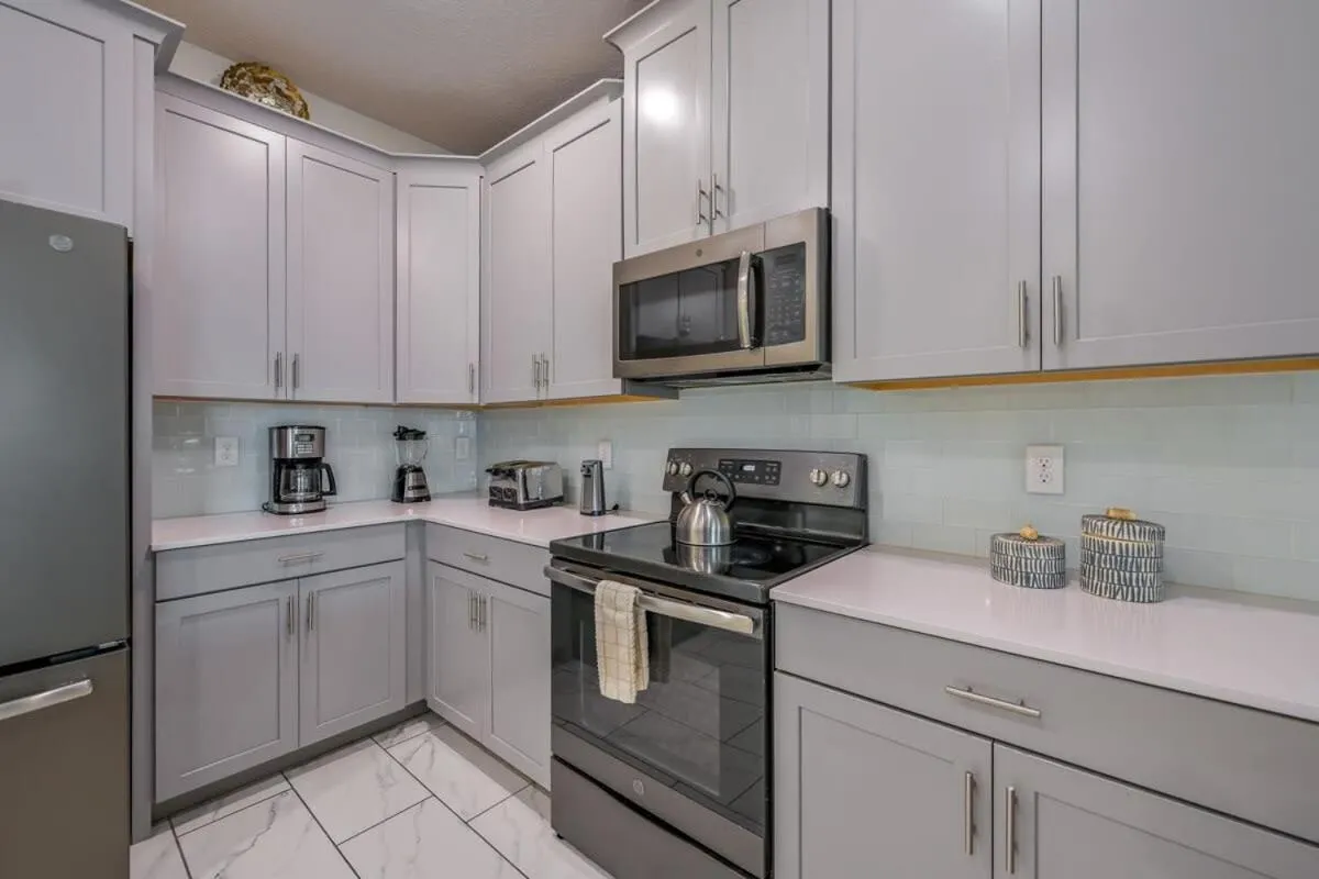 Charming Home Ideal Location Spacious Game Room