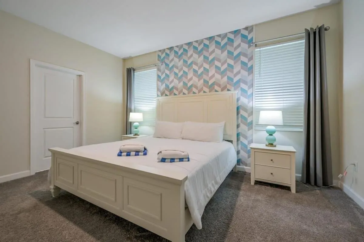 Bed in Charming Home Ideal Location Spacious Game Room