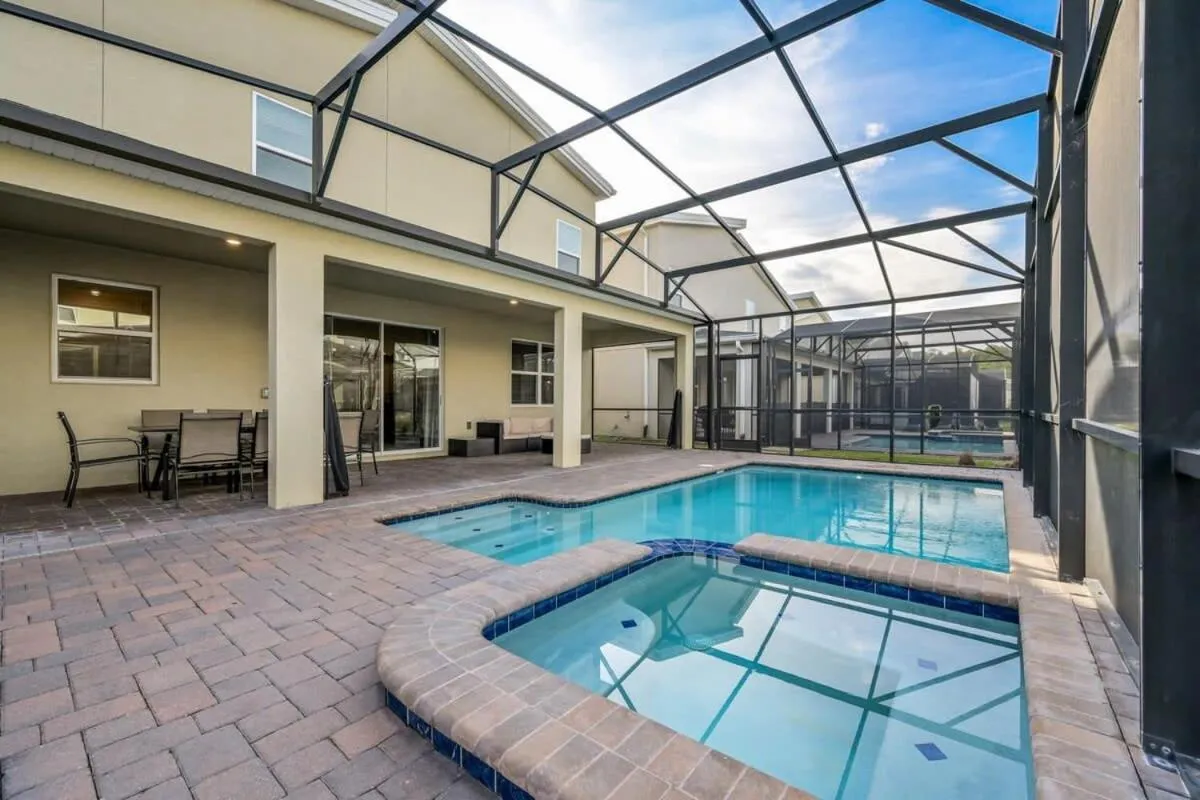 Charming Home Ideal Location Spacious Game Room
