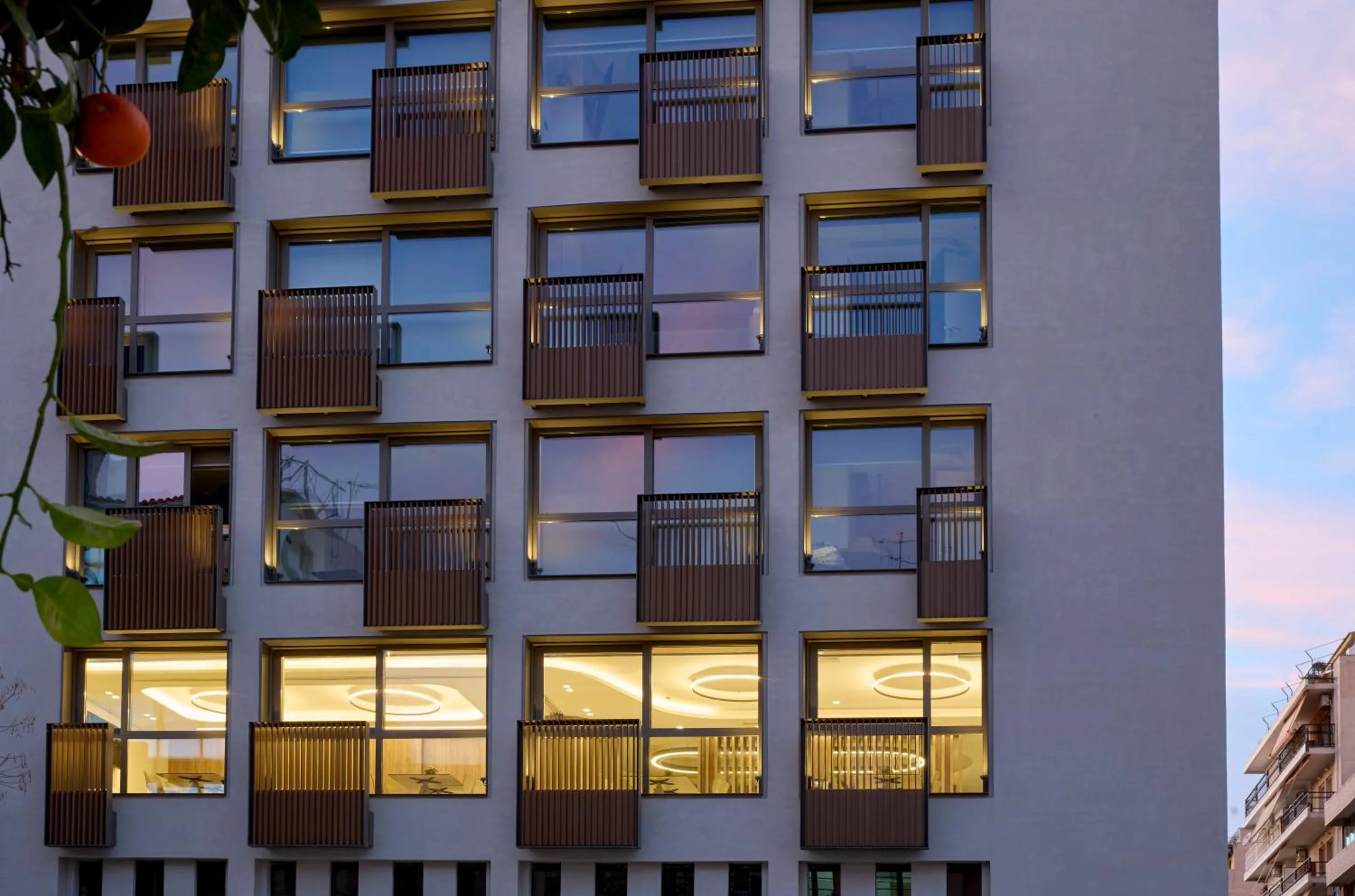 Twinn Downtown Piraeus, Santikos Collection