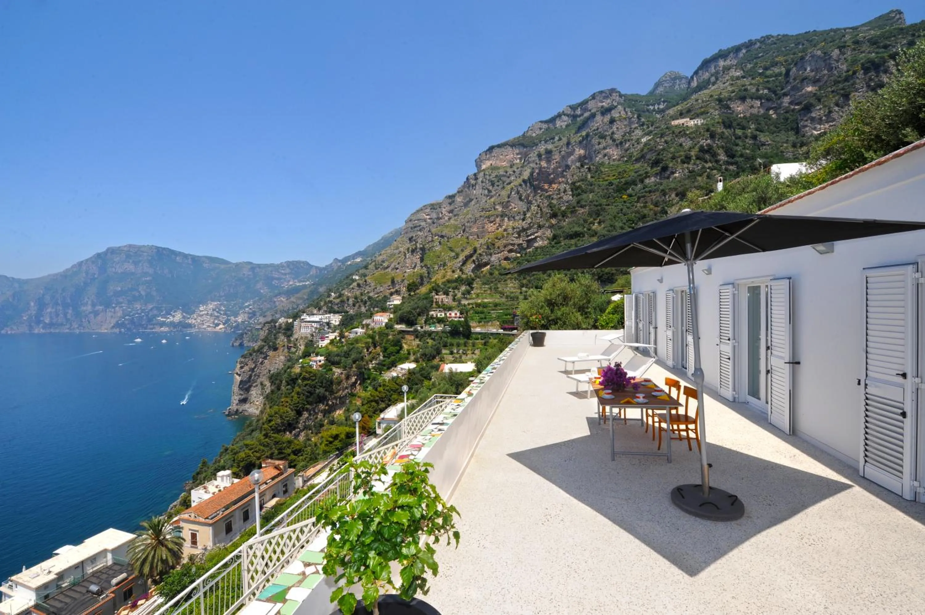 Facade/entrance in My Shazzy with amazing Sea View terrace