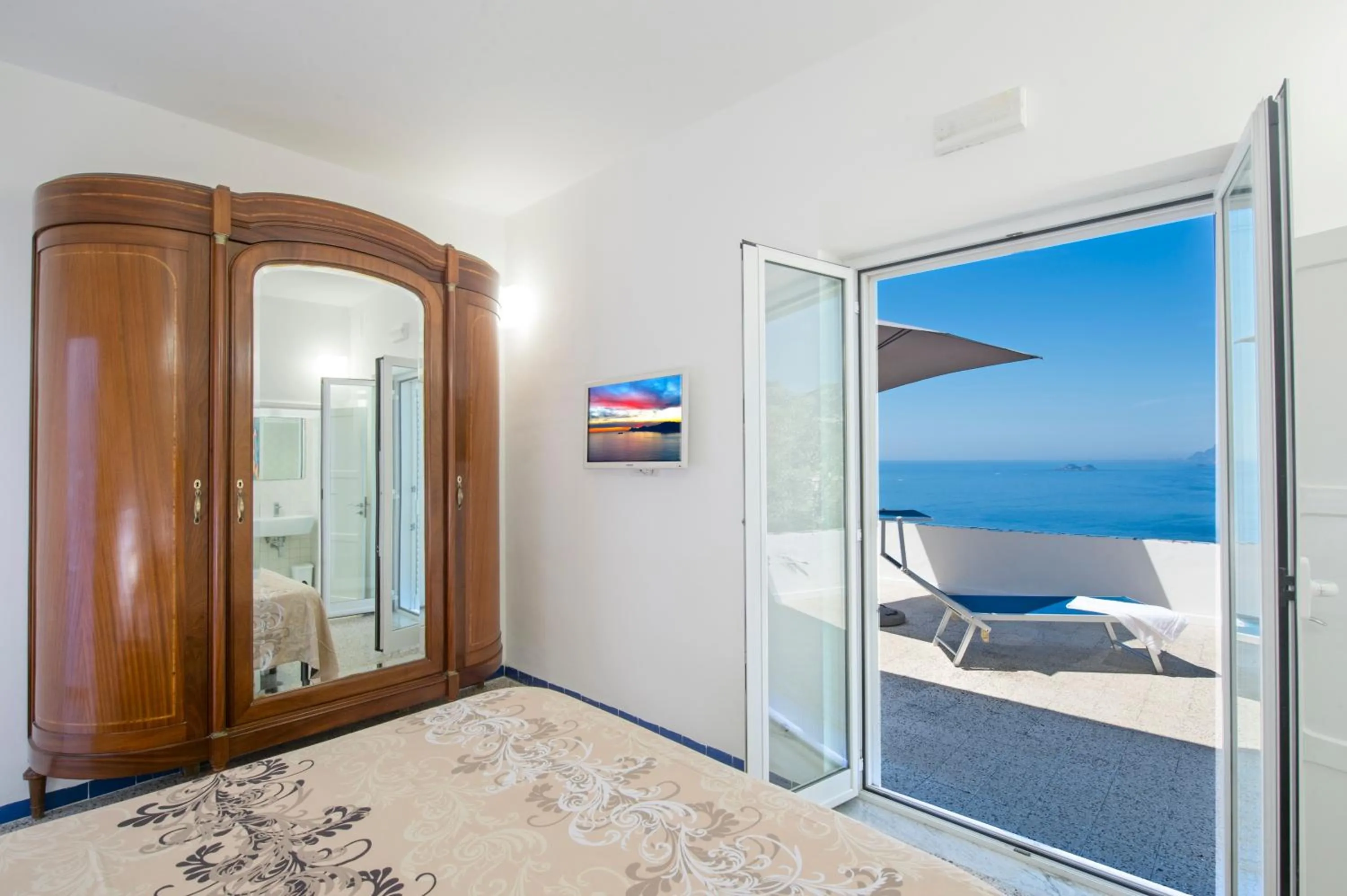 Bedroom in My Shazzy with amazing Sea View terrace