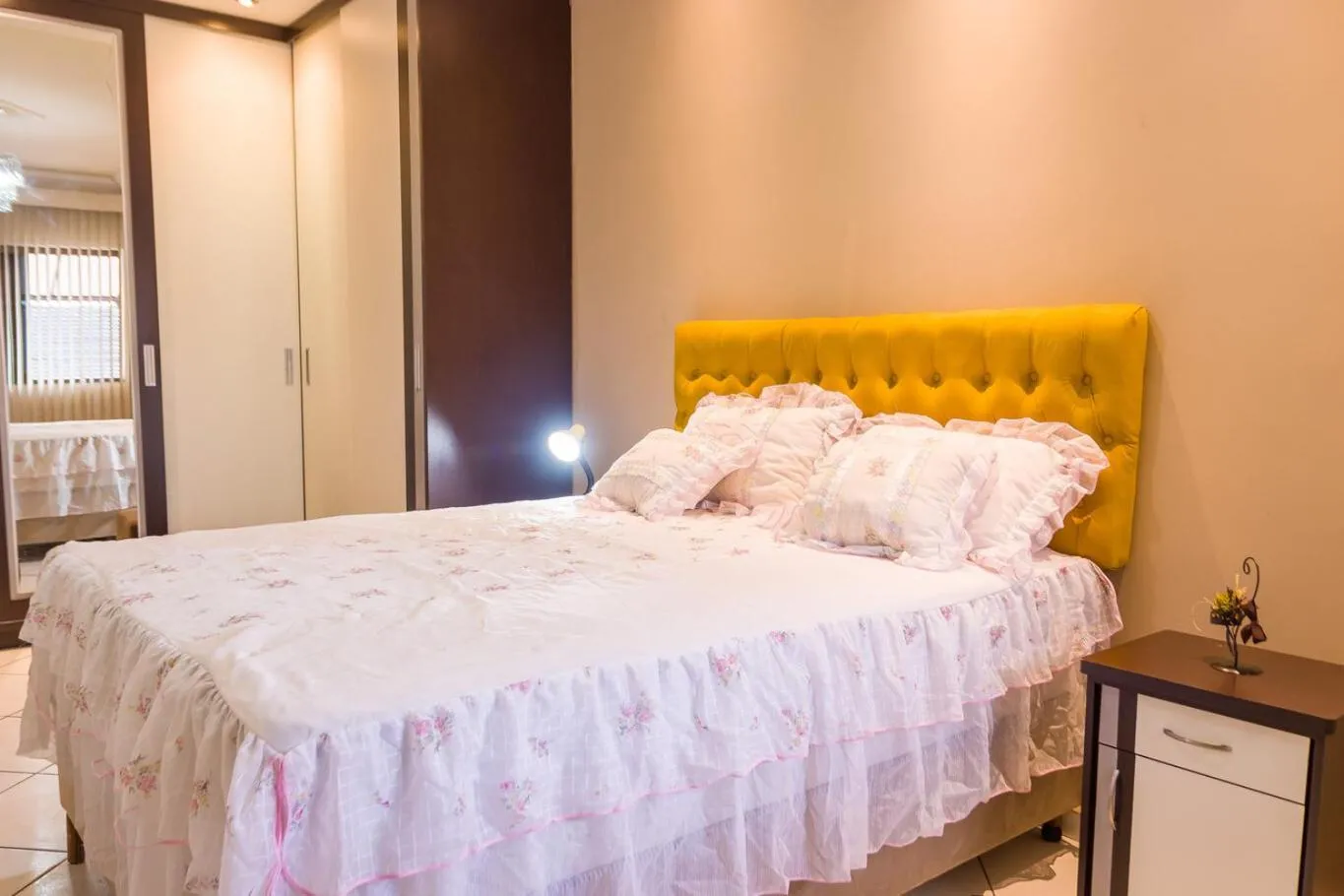 Bed in Apto 15 min das Aguas Termais em Araxa MG