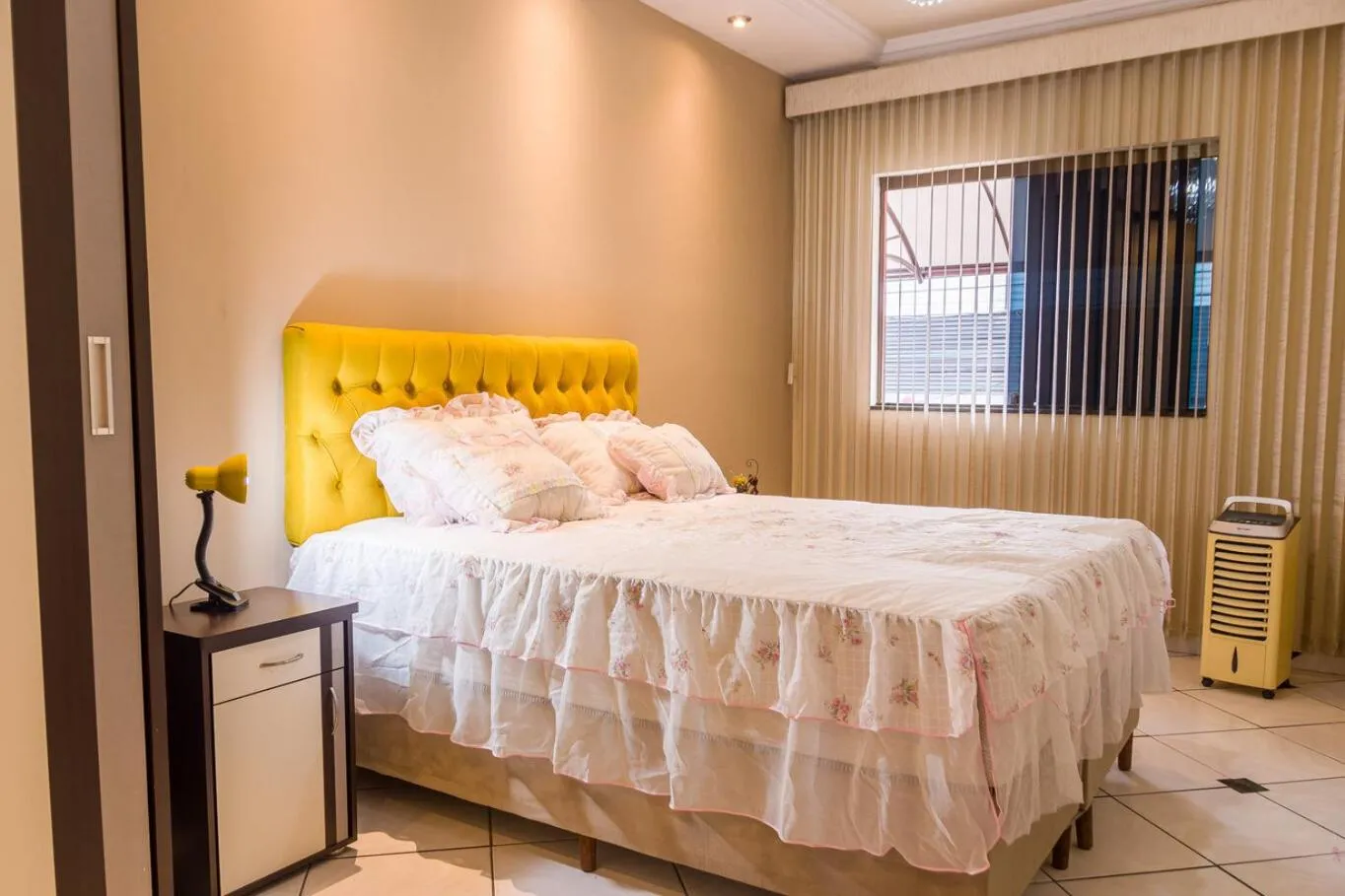 Bed in Apto 15 min das Aguas Termais em Araxa MG