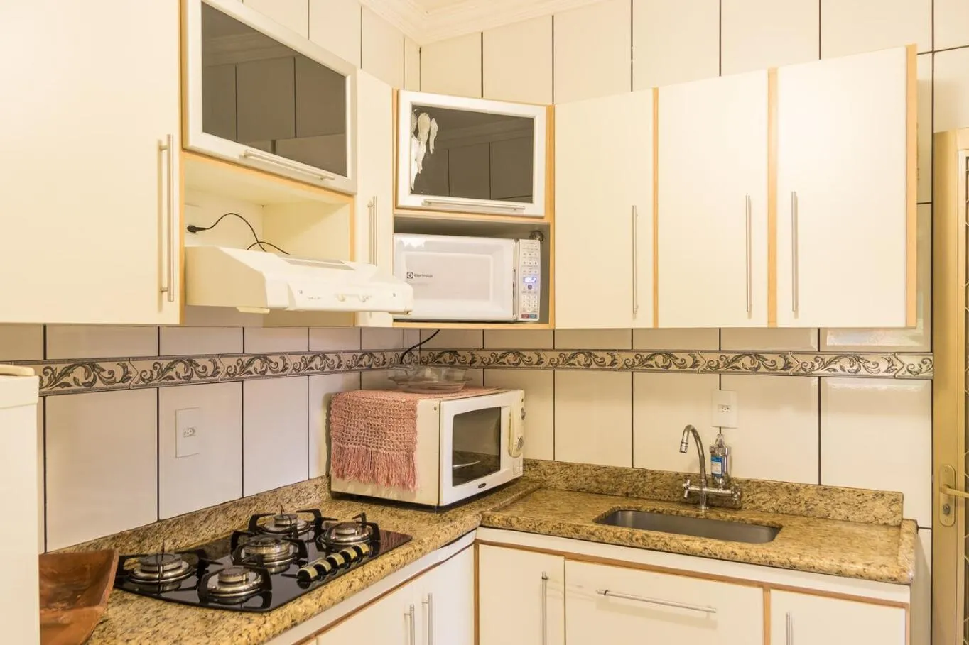 Kitchen or kitchenette in Apto 15 min das Aguas Termais em Araxa MG