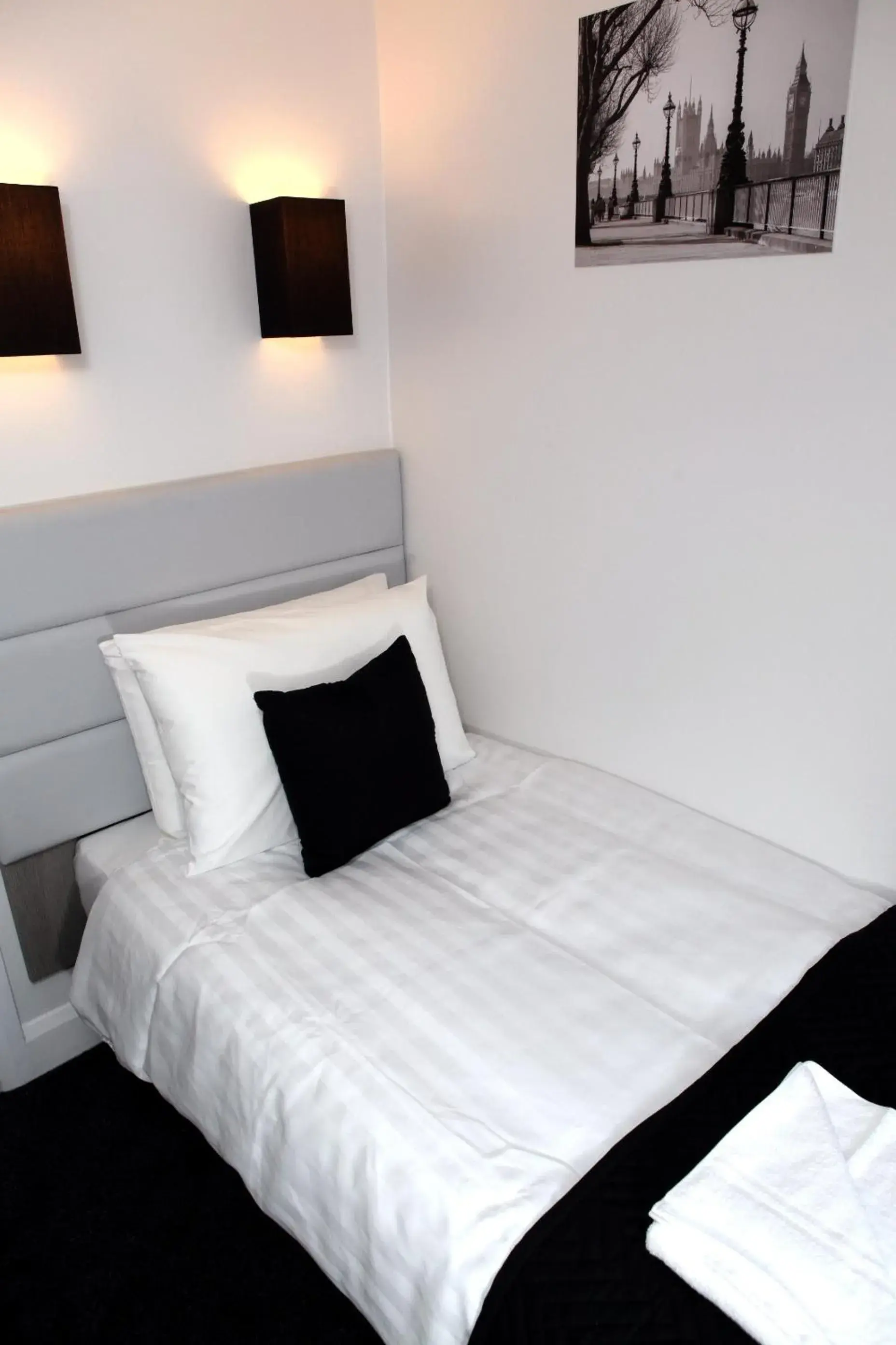 Decorative detail, Bed in The Omega Hotel Decorative detail, Bed in The Omega Hotel