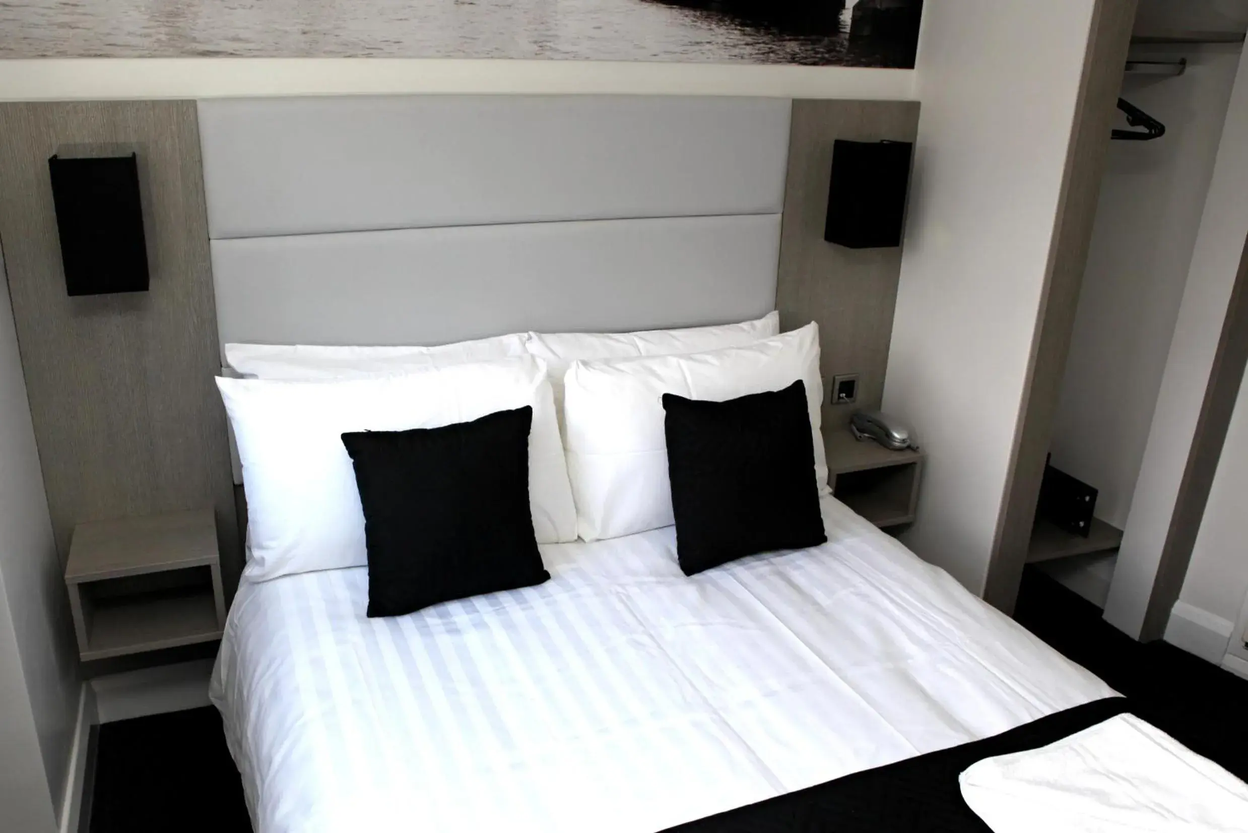 Decorative detail, Bed in The Omega Hotel Decorative detail, Bed in The Omega Hotel