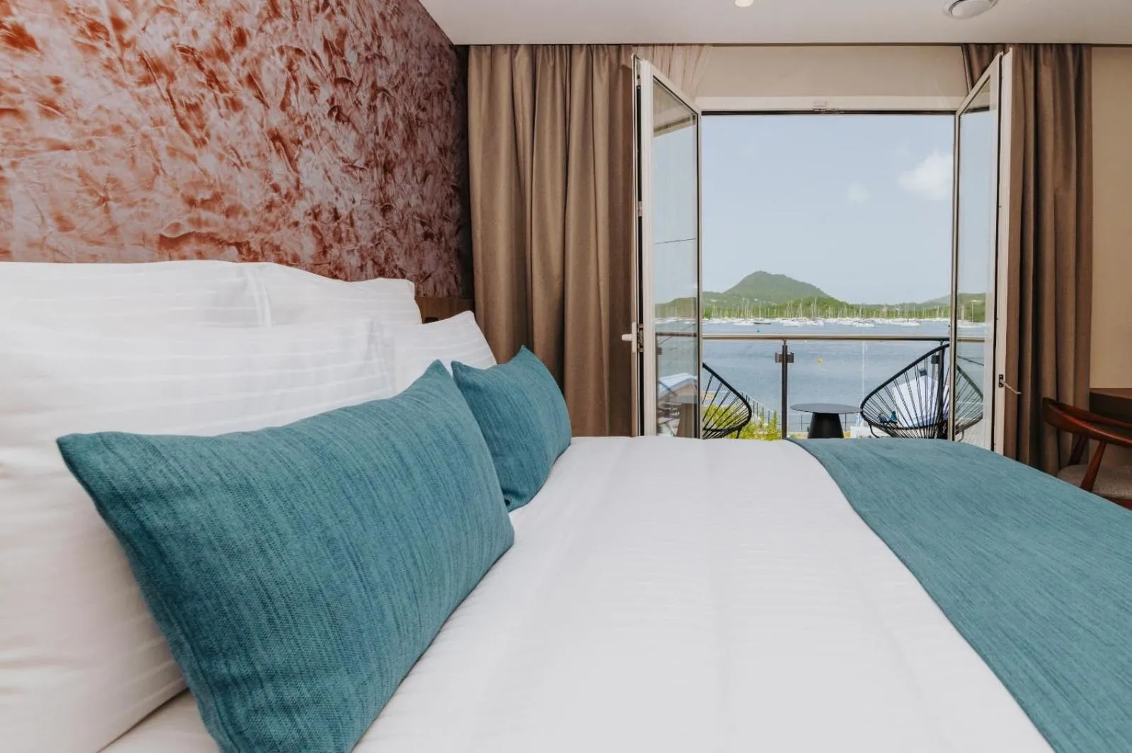 View (from property/room), Bed in Sable Bleu Boutique Hotel
