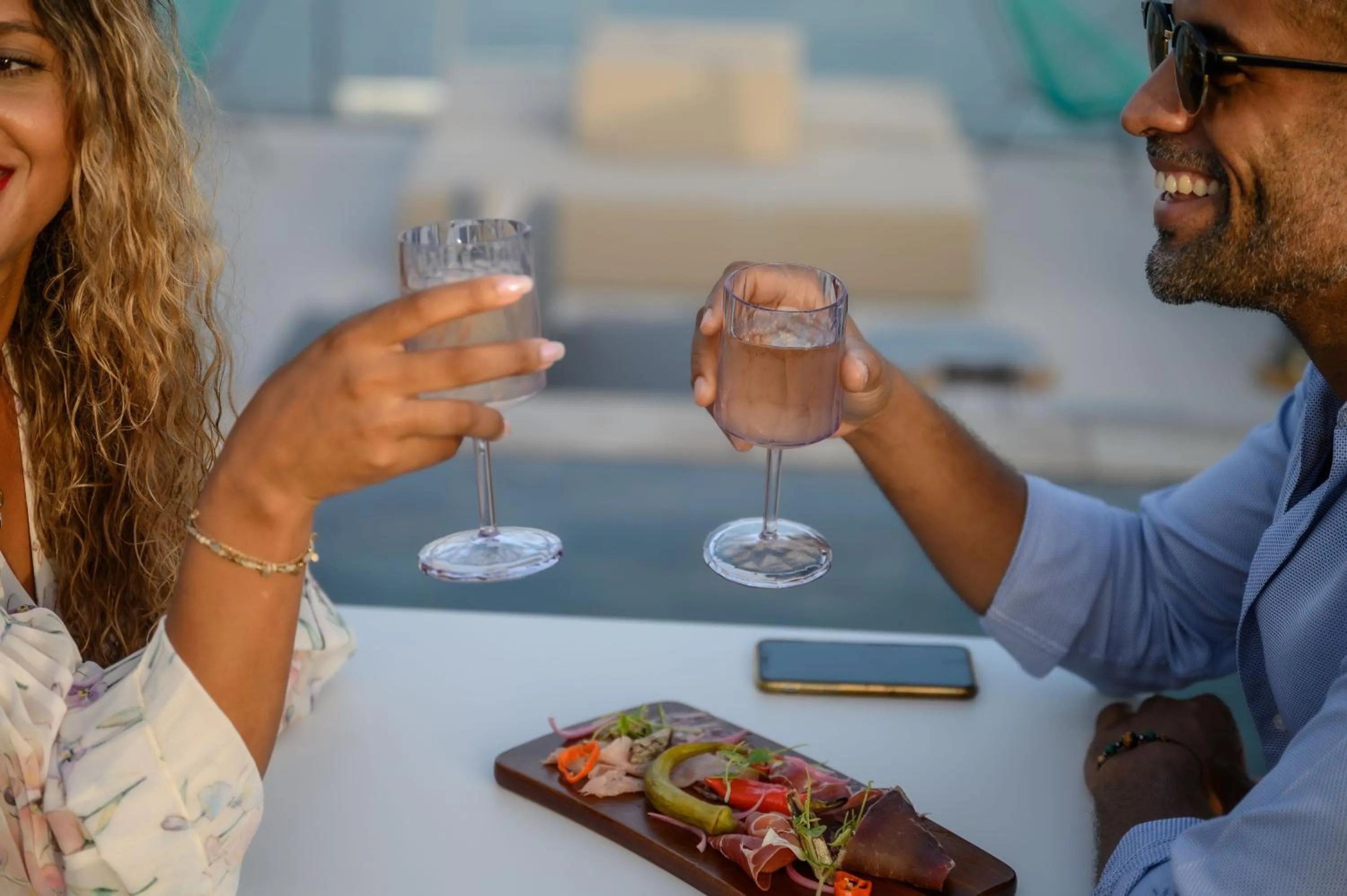 Restaurant/places to eat in Sable Bleu Boutique Hotel