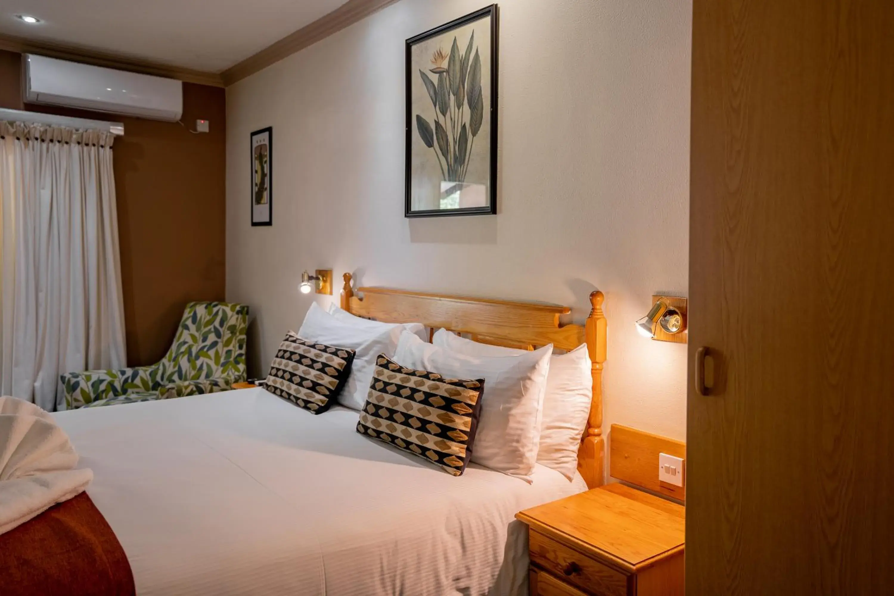 Bed in Diggers Inn Bed in Diggers Inn