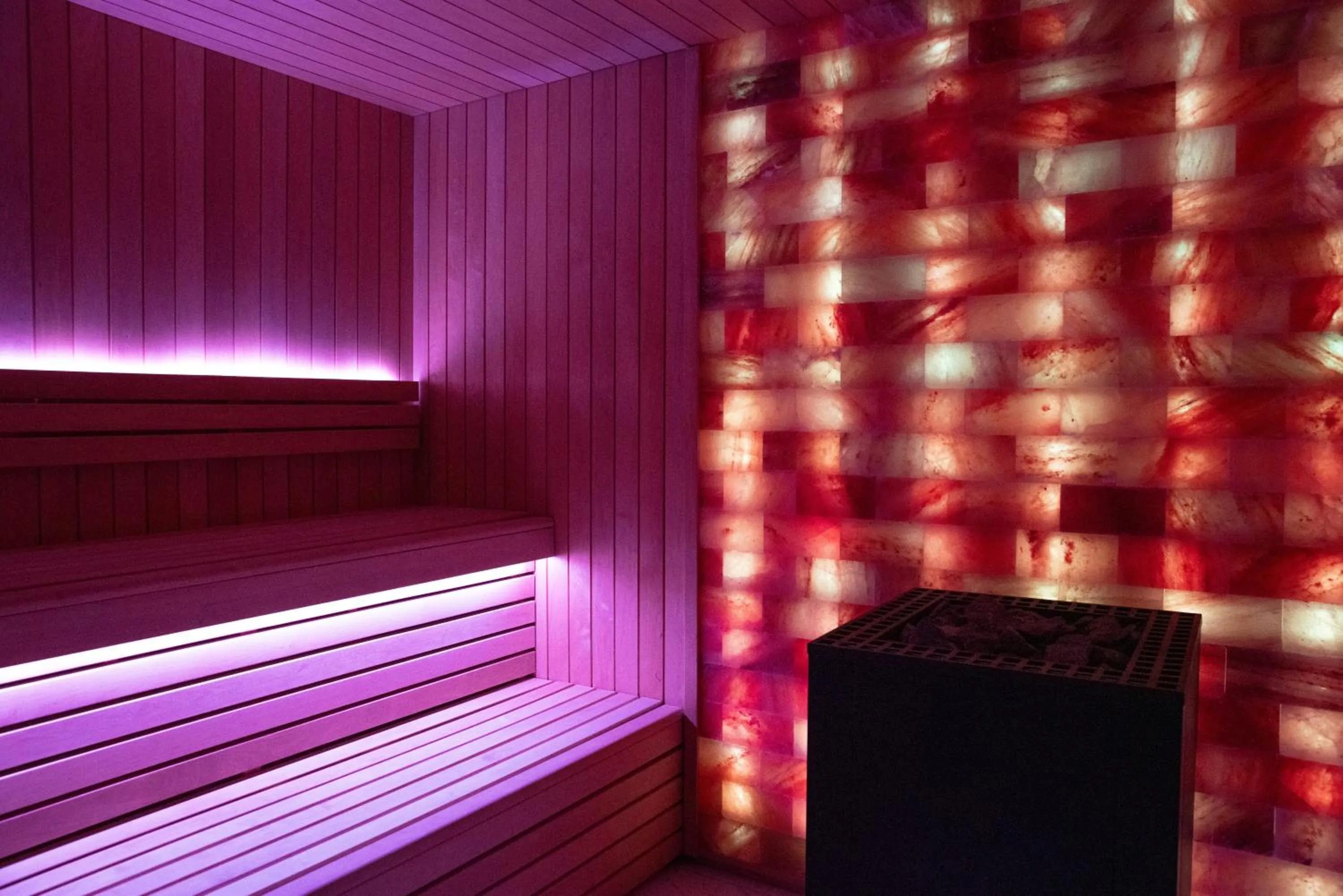 Sauna in Ki Space Hotel & Spa - near Disneyland Paris
