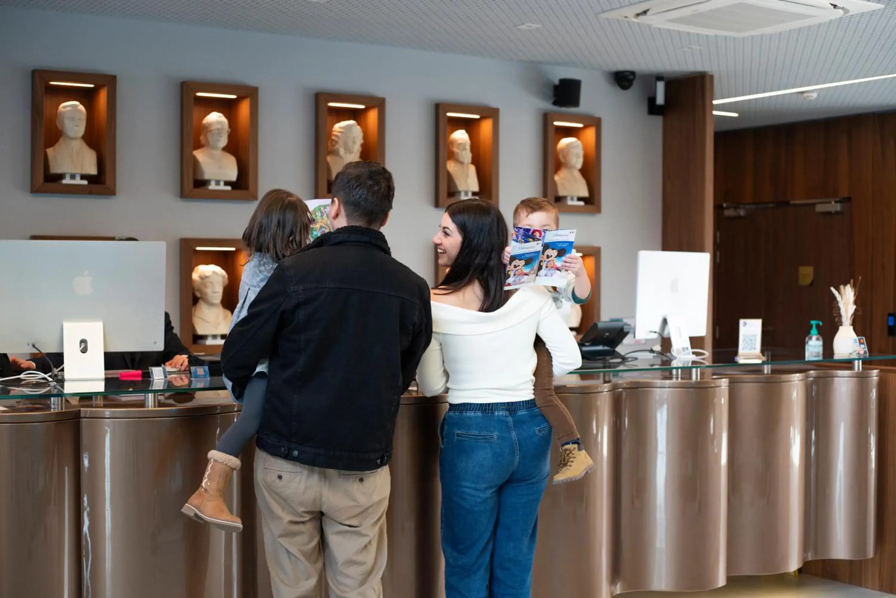 Ki Space Hotel & Spa - near Disneyland Paris Ki Space Hotel & Spa - near Disneyland Paris