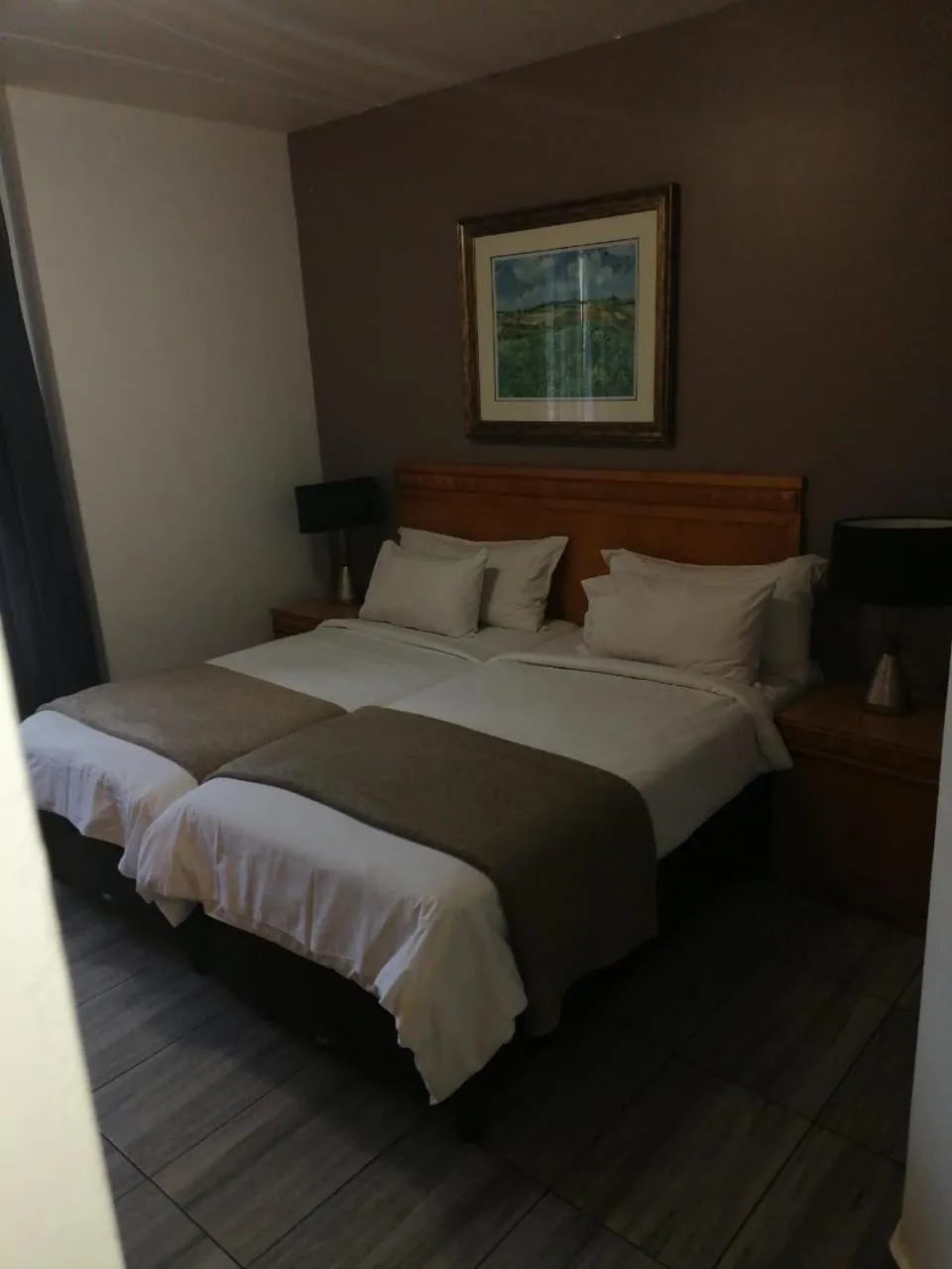 Bedroom, Bed in Airport Inn and Suites