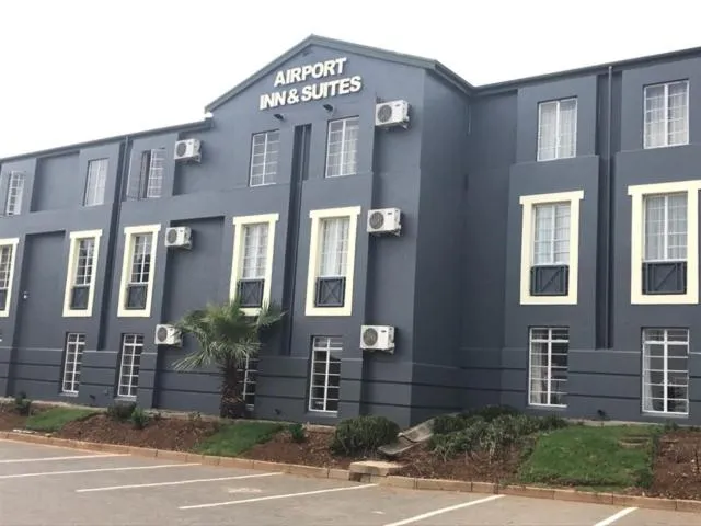 Property building in Airport Inn and Suites