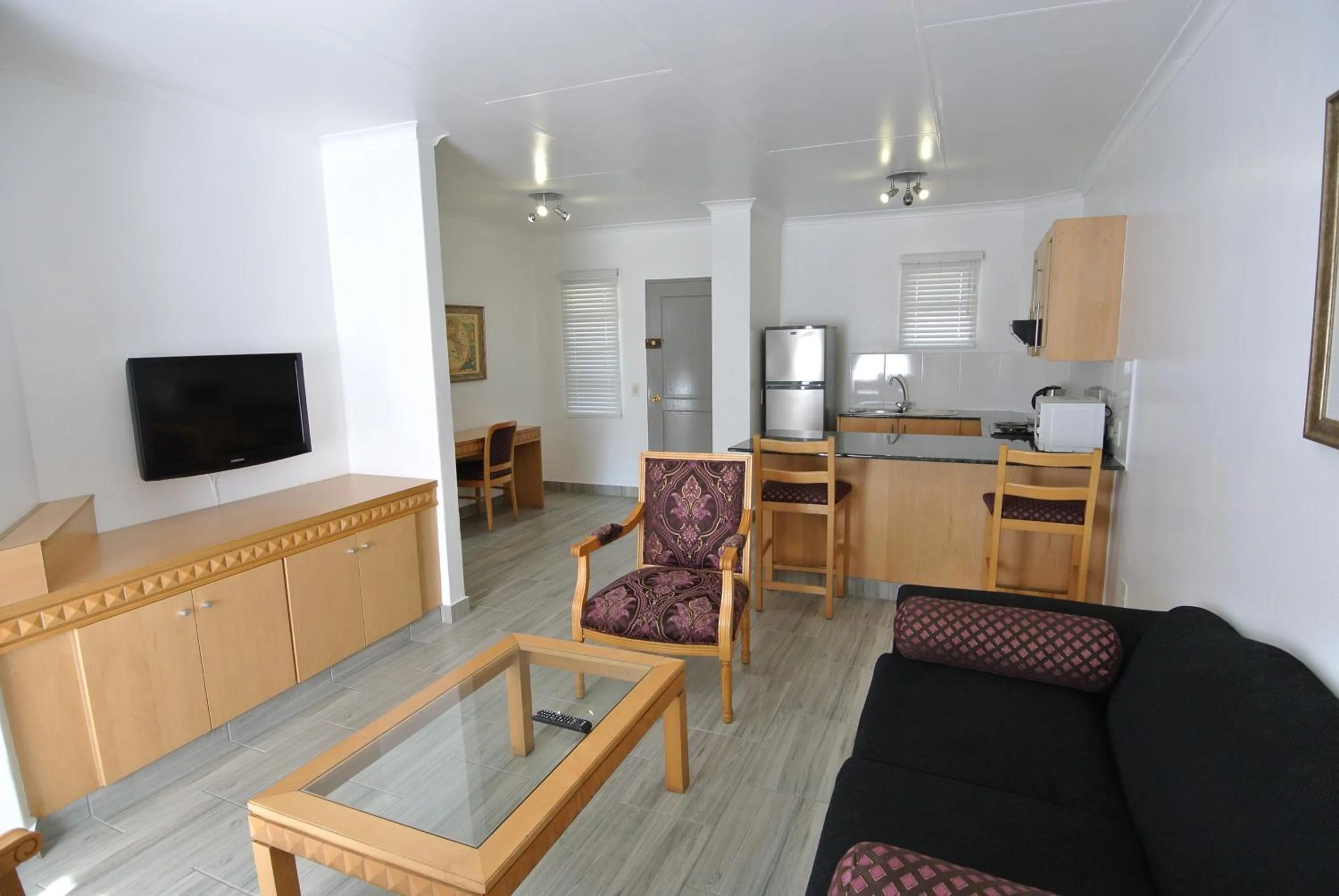 Kitchen or kitchenette in Airport Inn and Suites