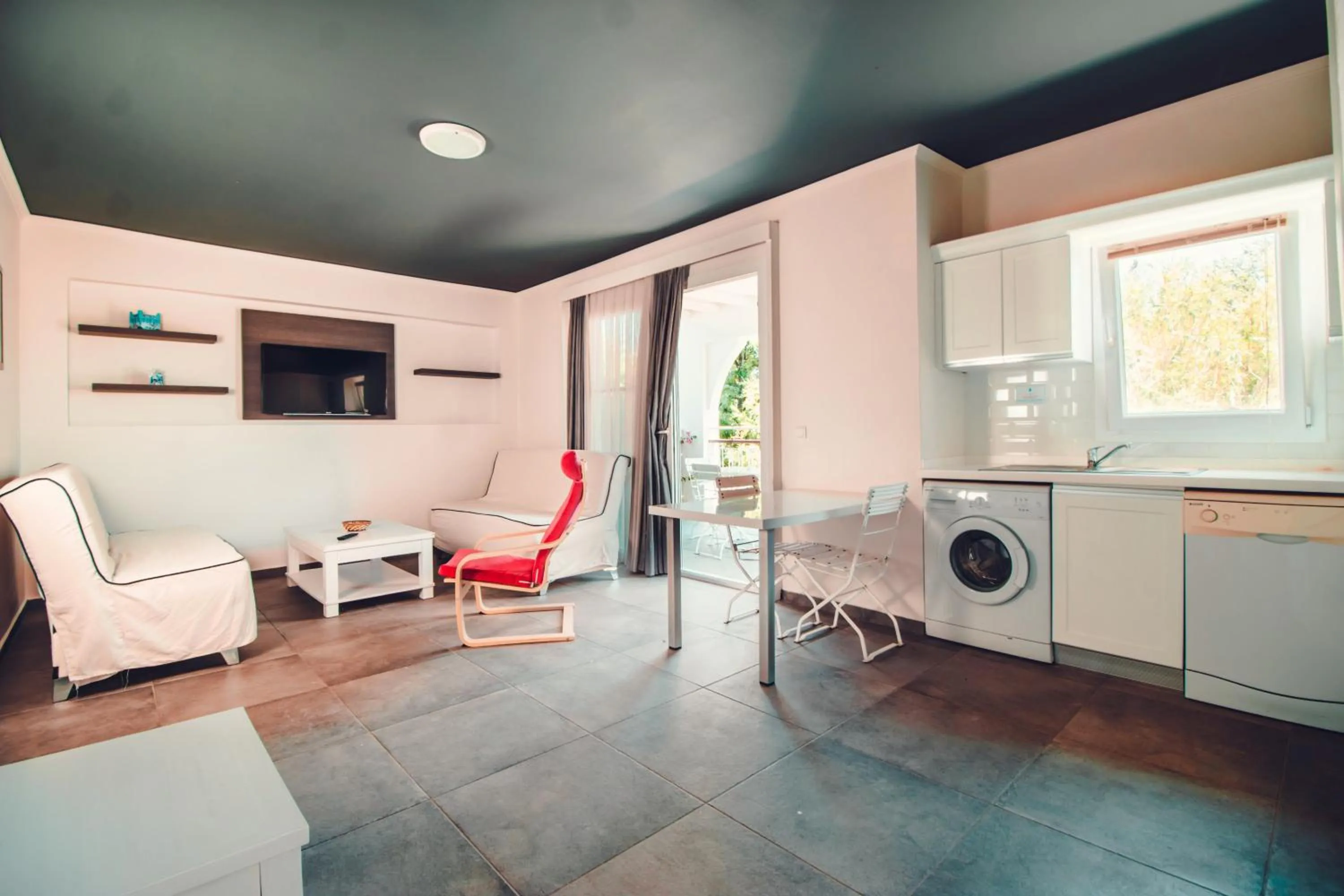 TV and multimedia in Muskebi Apart Otel