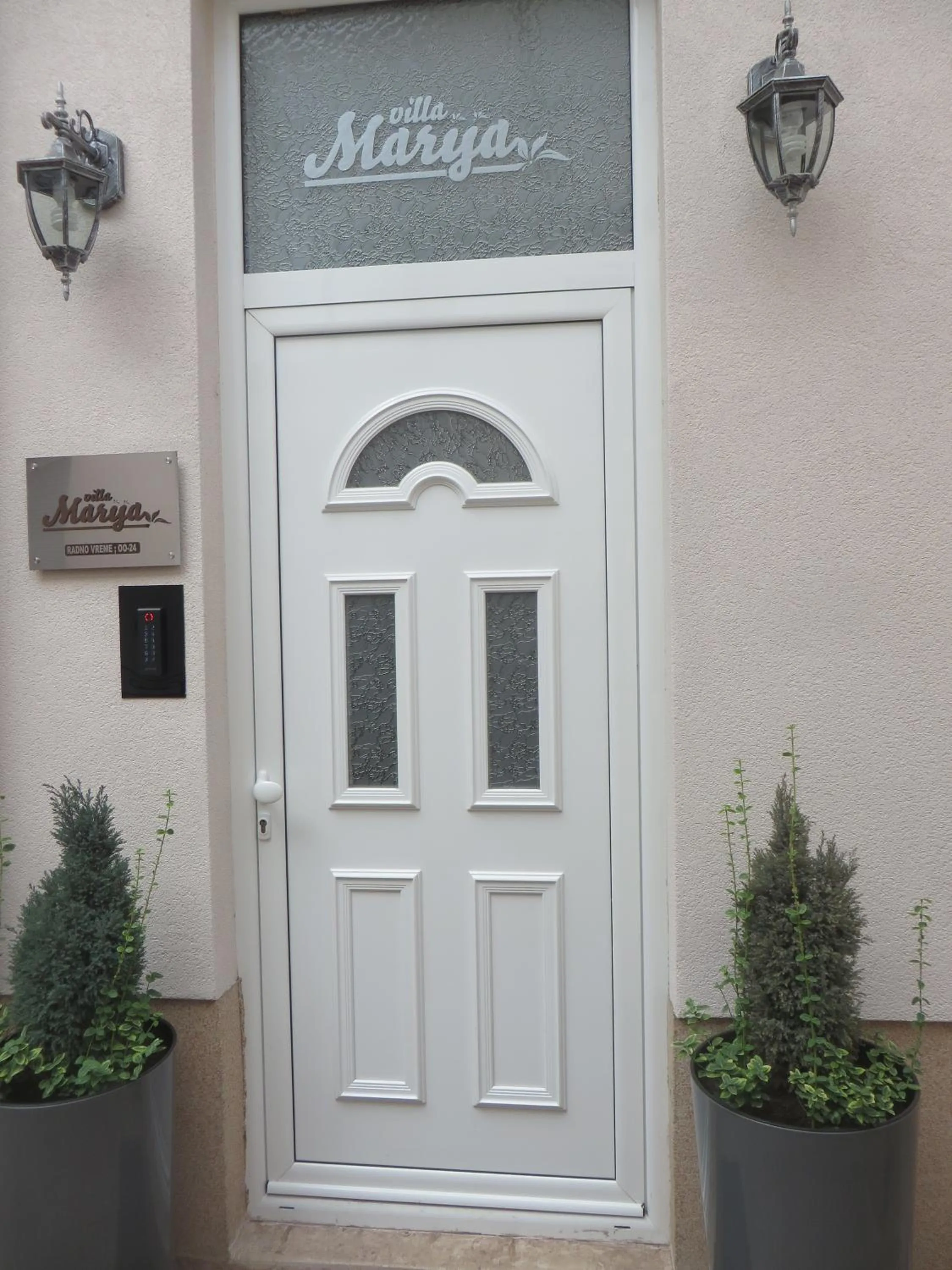 Facade/entrance in Villa Marija M L