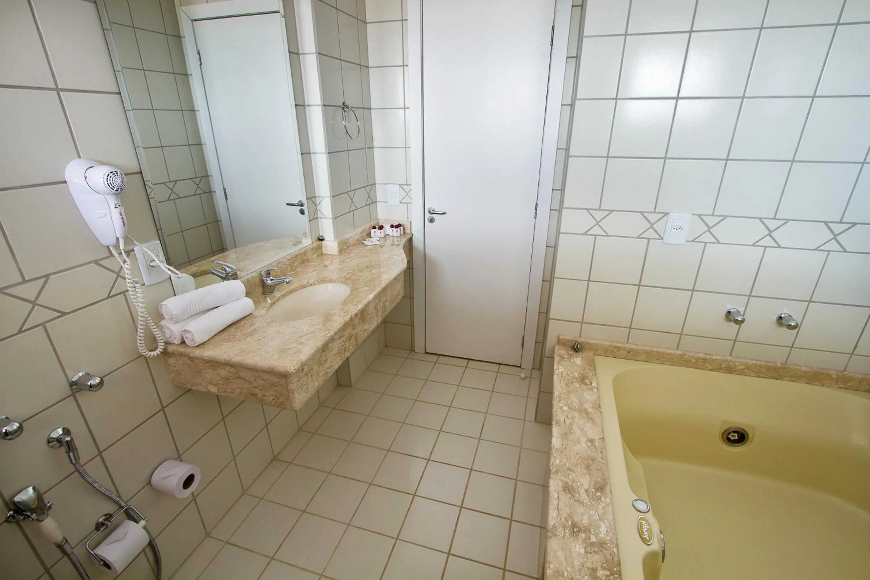 Bathroom in Gaboardi Park Hotel