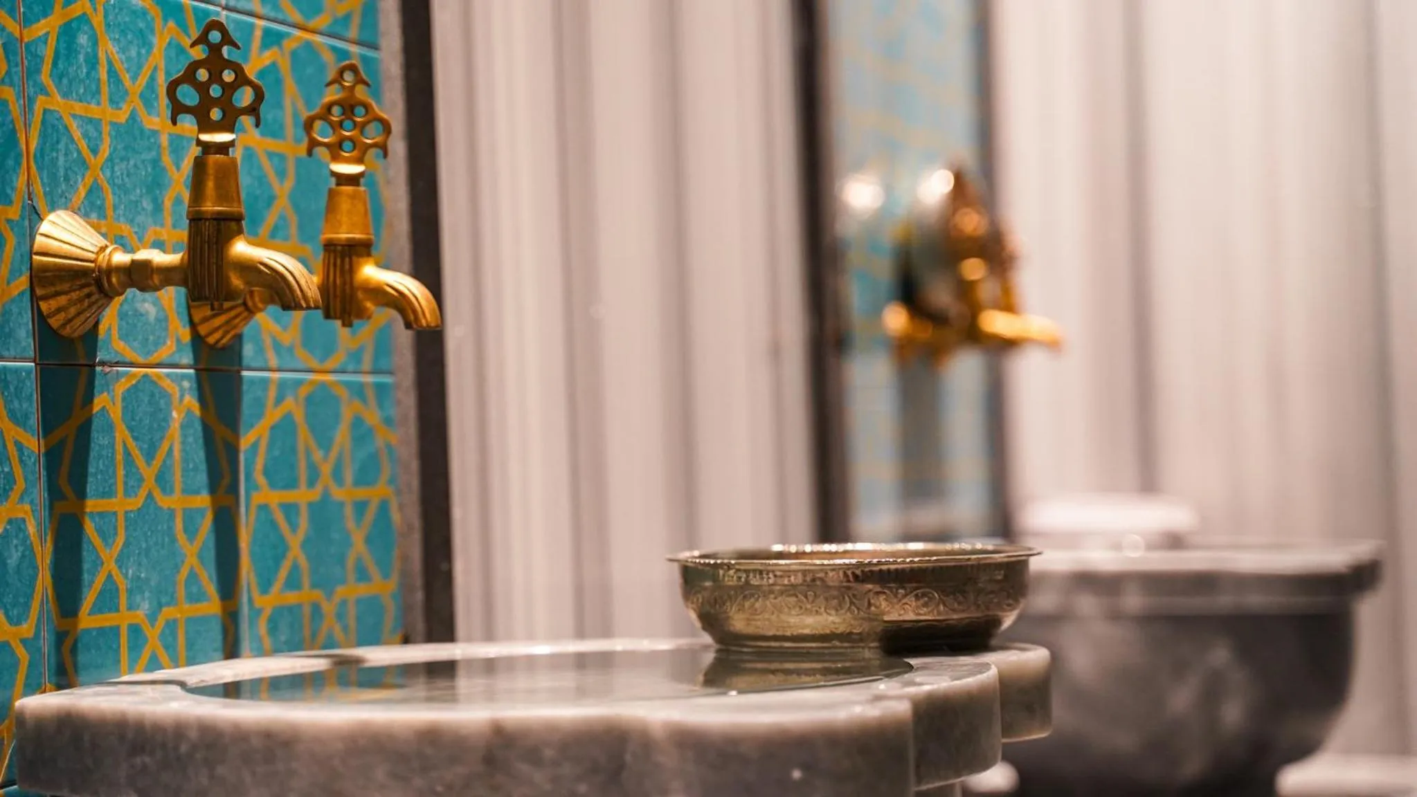 Public Bath in Cip Hotel & Spa - İstanbul Bakırköy City Center