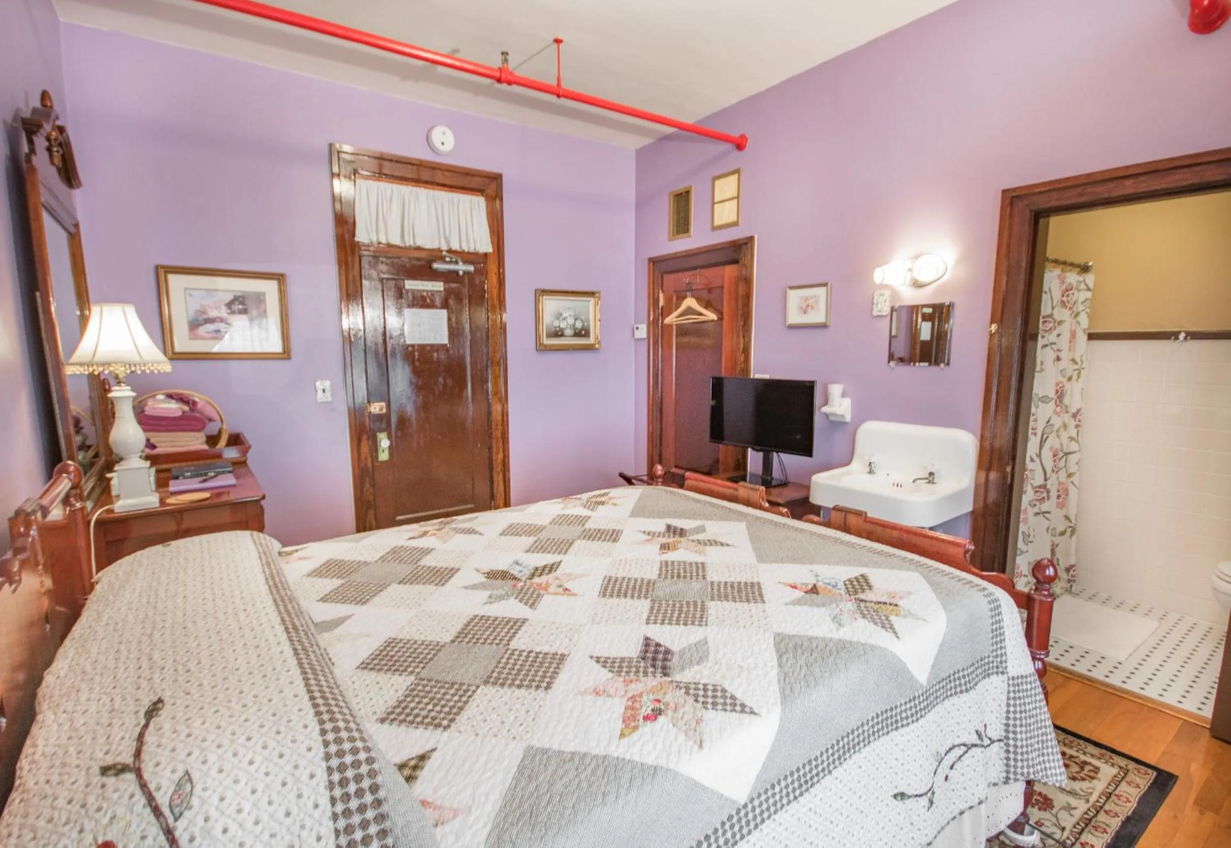 Bathroom in The Edgewater Hotel