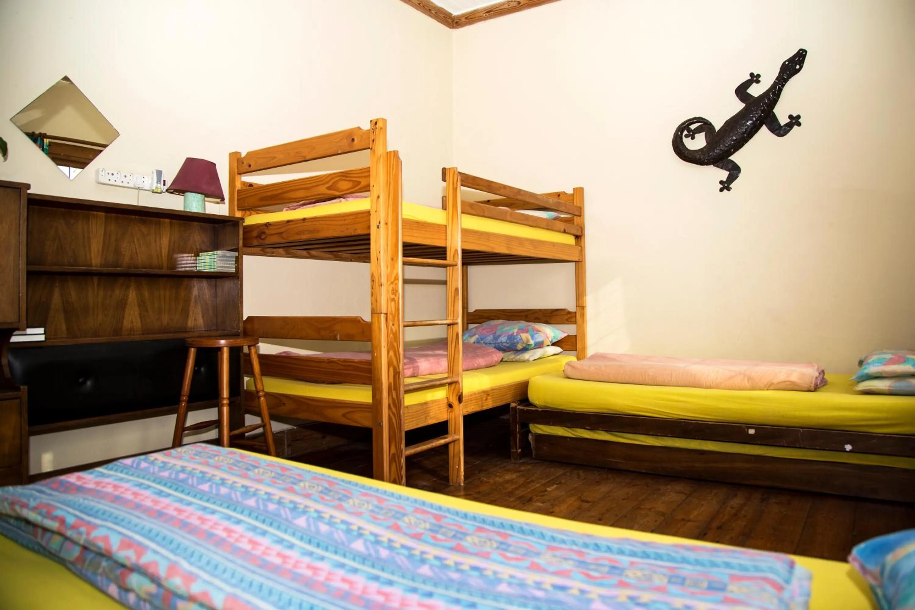 Photo of the whole room, Bed in Jikeleza Lodge