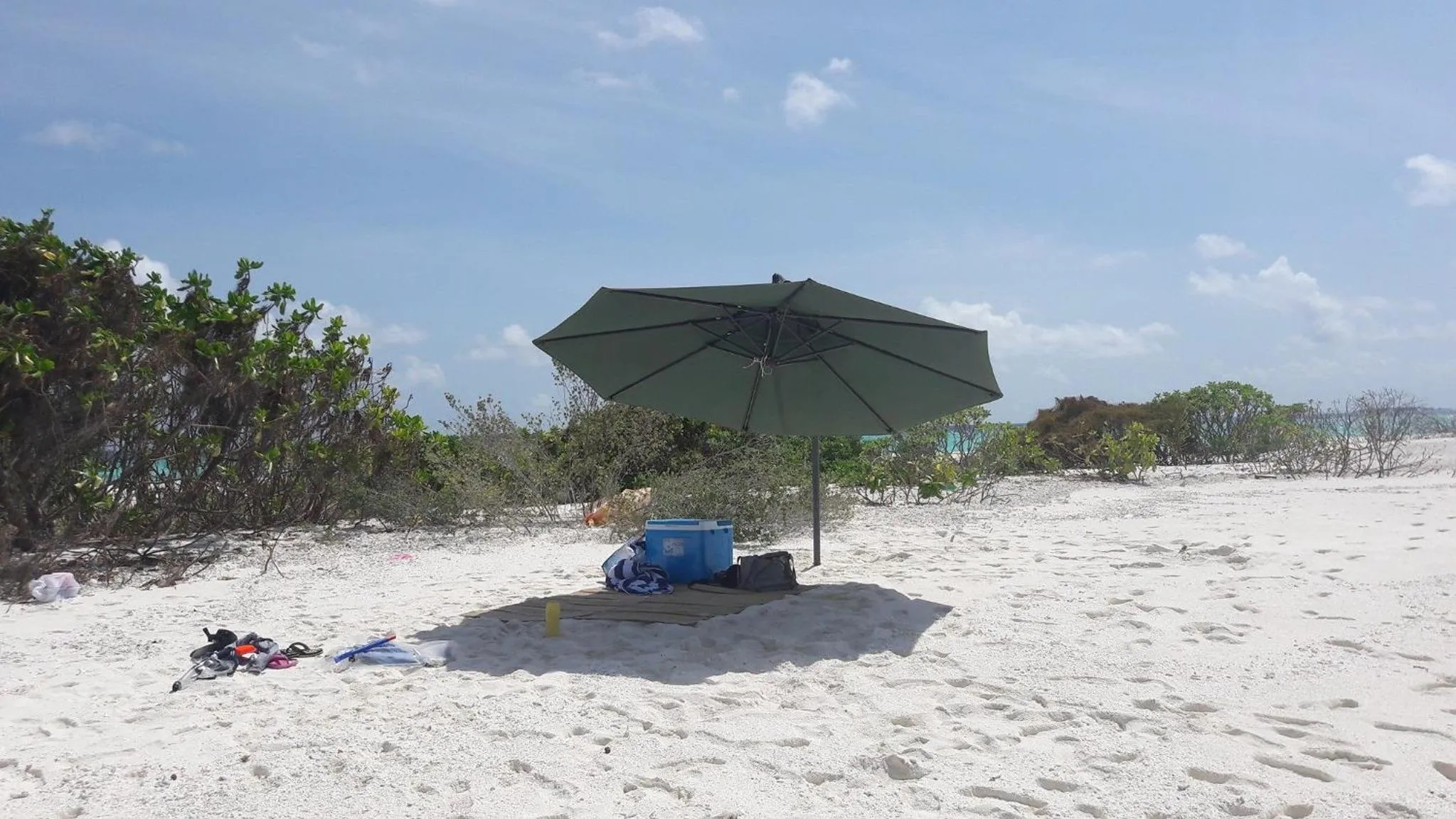 Beach in Madi Giri Guest House