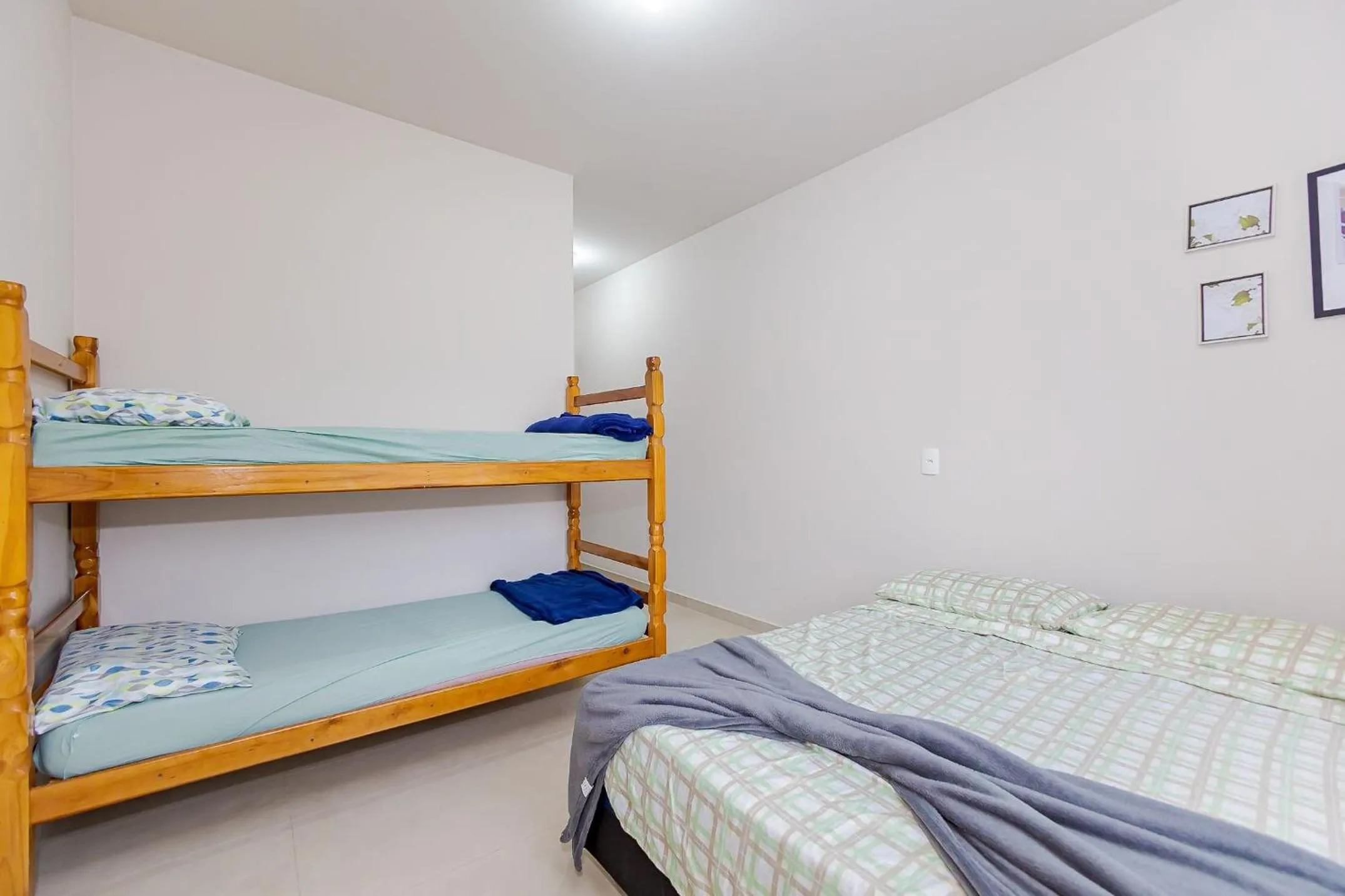 Bedroom in Apenas 700m do mar e 25min do Beto Carrero