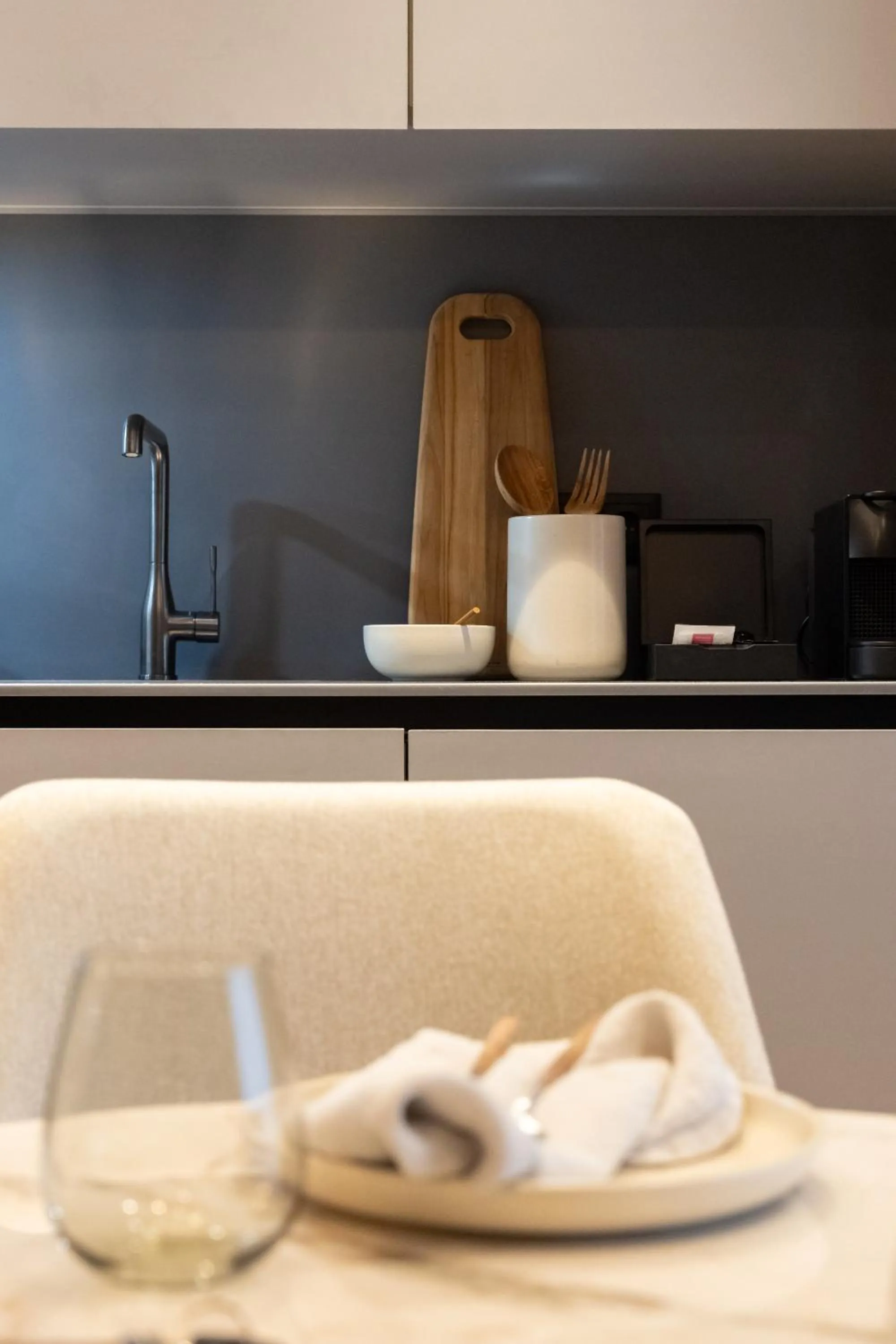 Kitchen or kitchenette in Nôma Living Icon Apartments