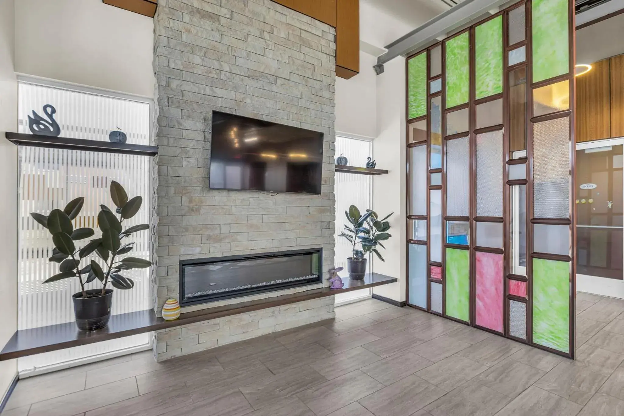 Lobby or reception in KC Inn Hotel Kansas City Lobby or reception in KC Inn Hotel Kansas City