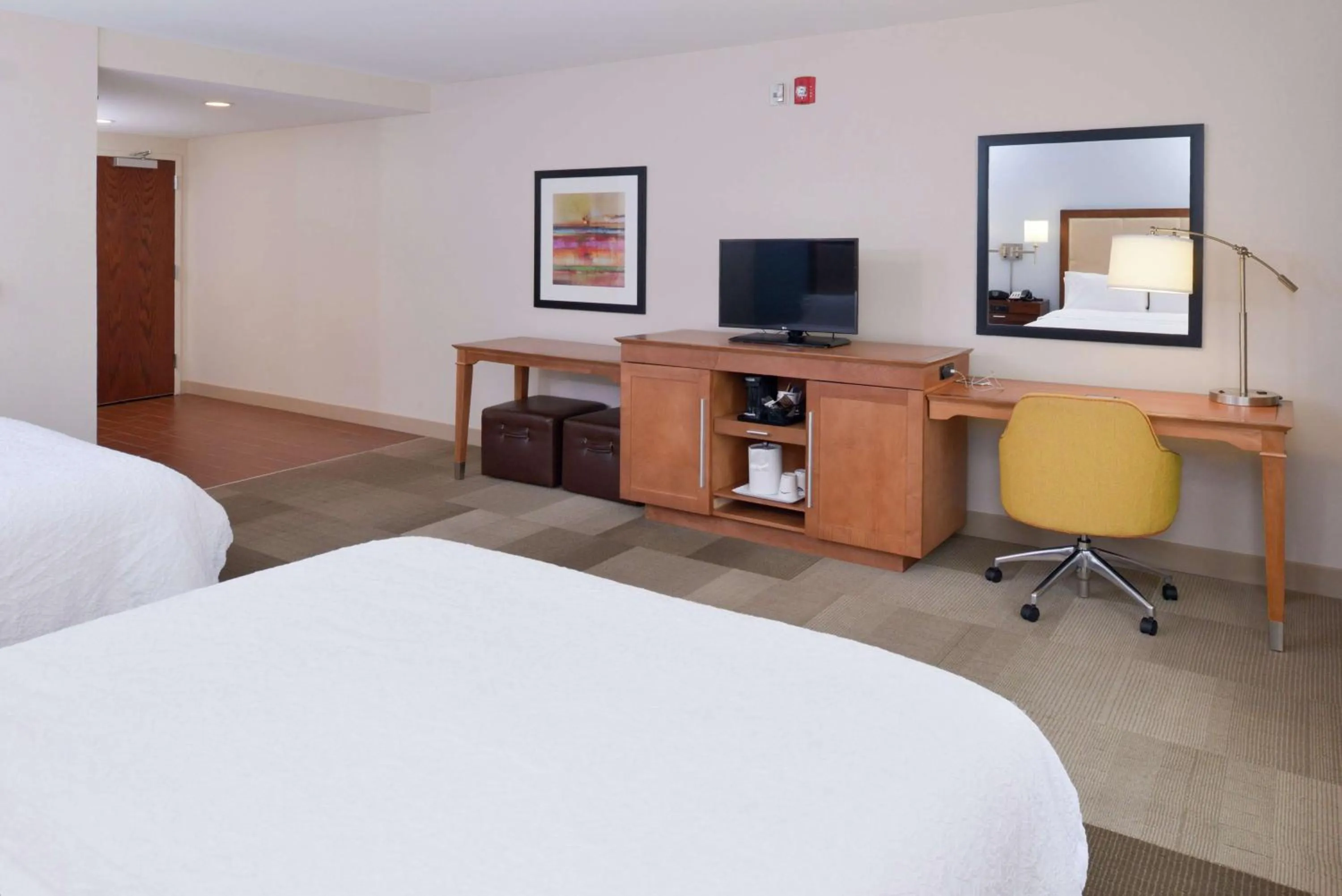 Bedroom, Bed in Hampton Inn & Suites by Hilton Lonoke