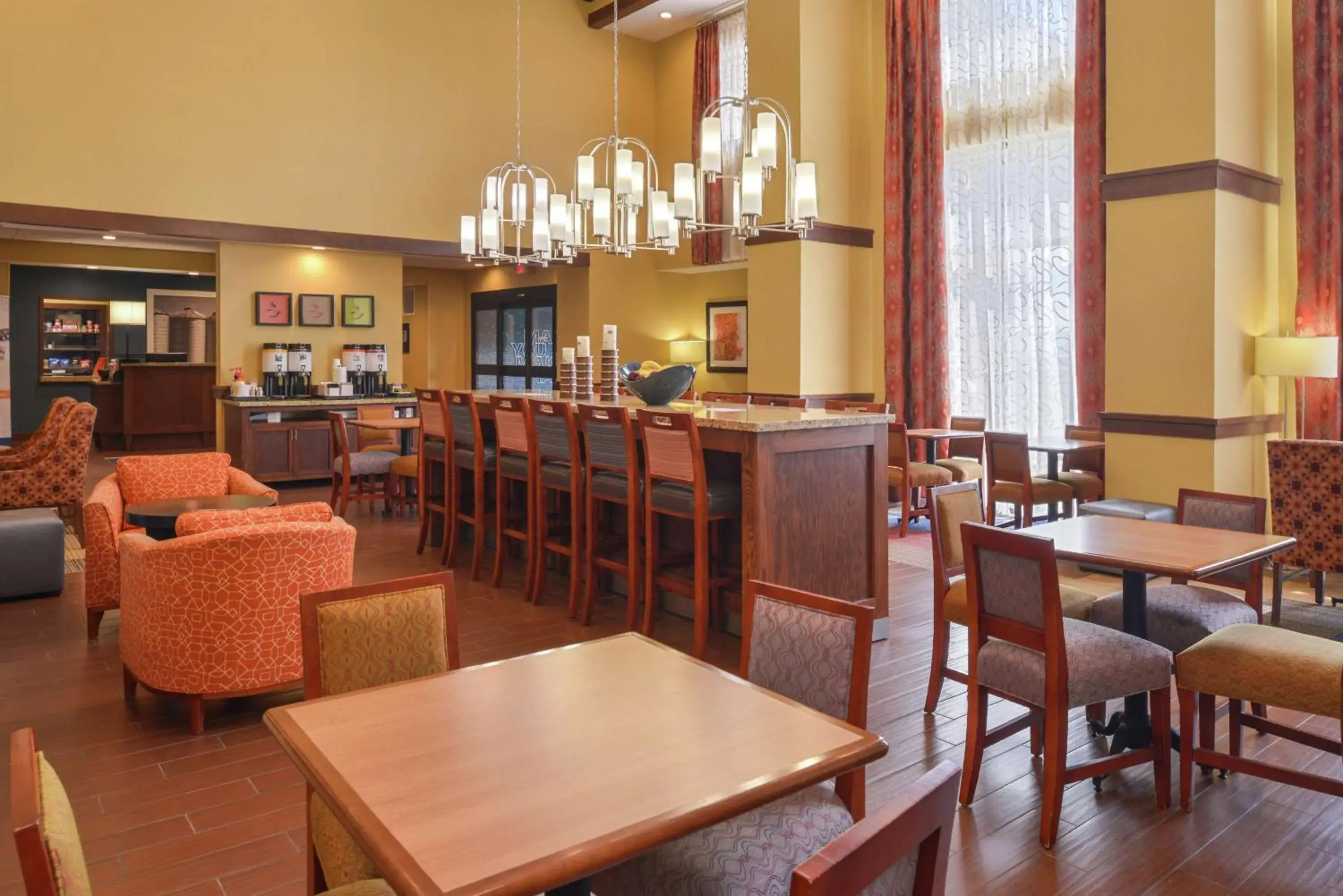 Lobby or reception in Hampton Inn & Suites by Hilton Lonoke Lobby or reception in Hampton Inn & Suites by Hilton Lonoke