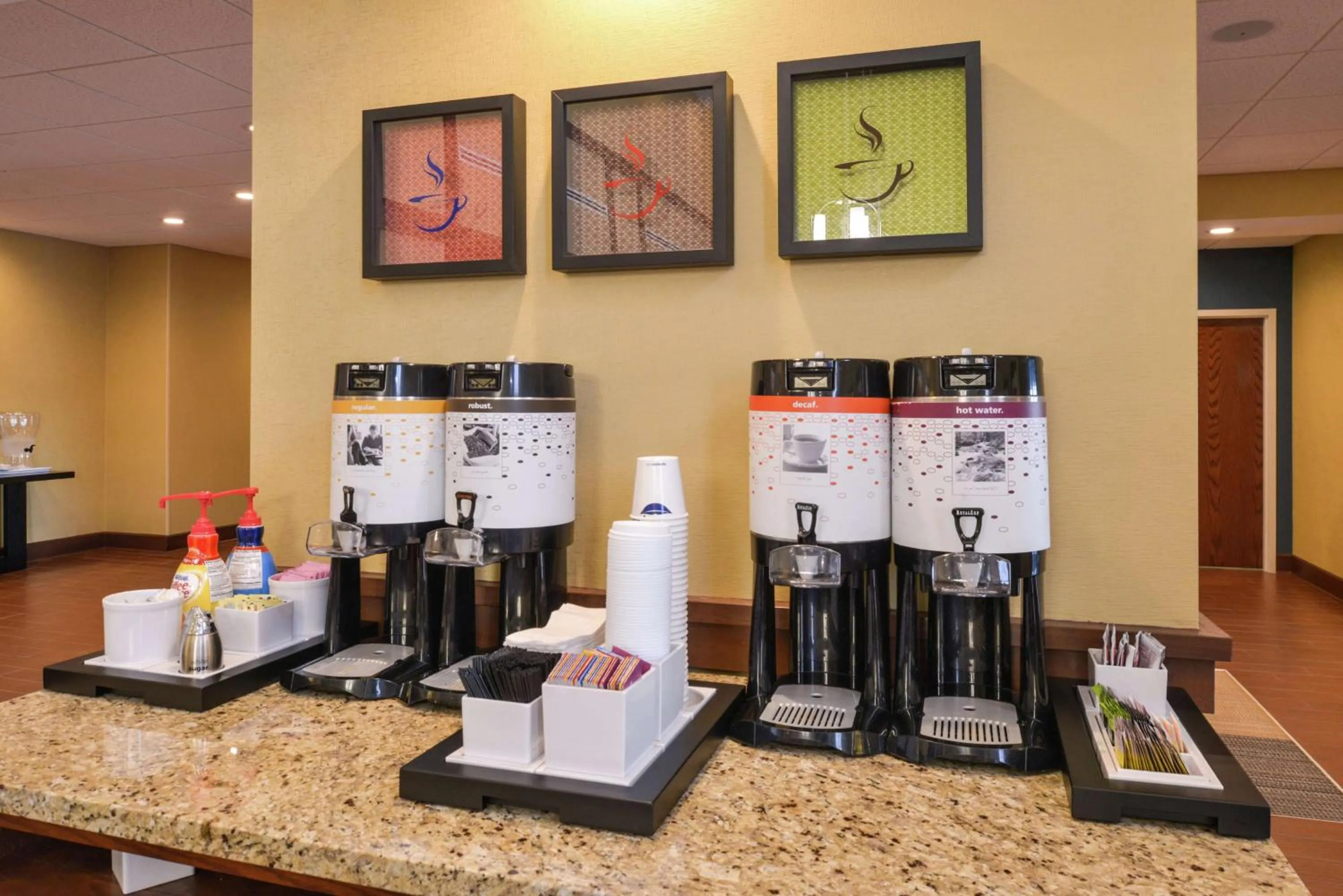 Lobby or reception in Hampton Inn & Suites by Hilton Lonoke