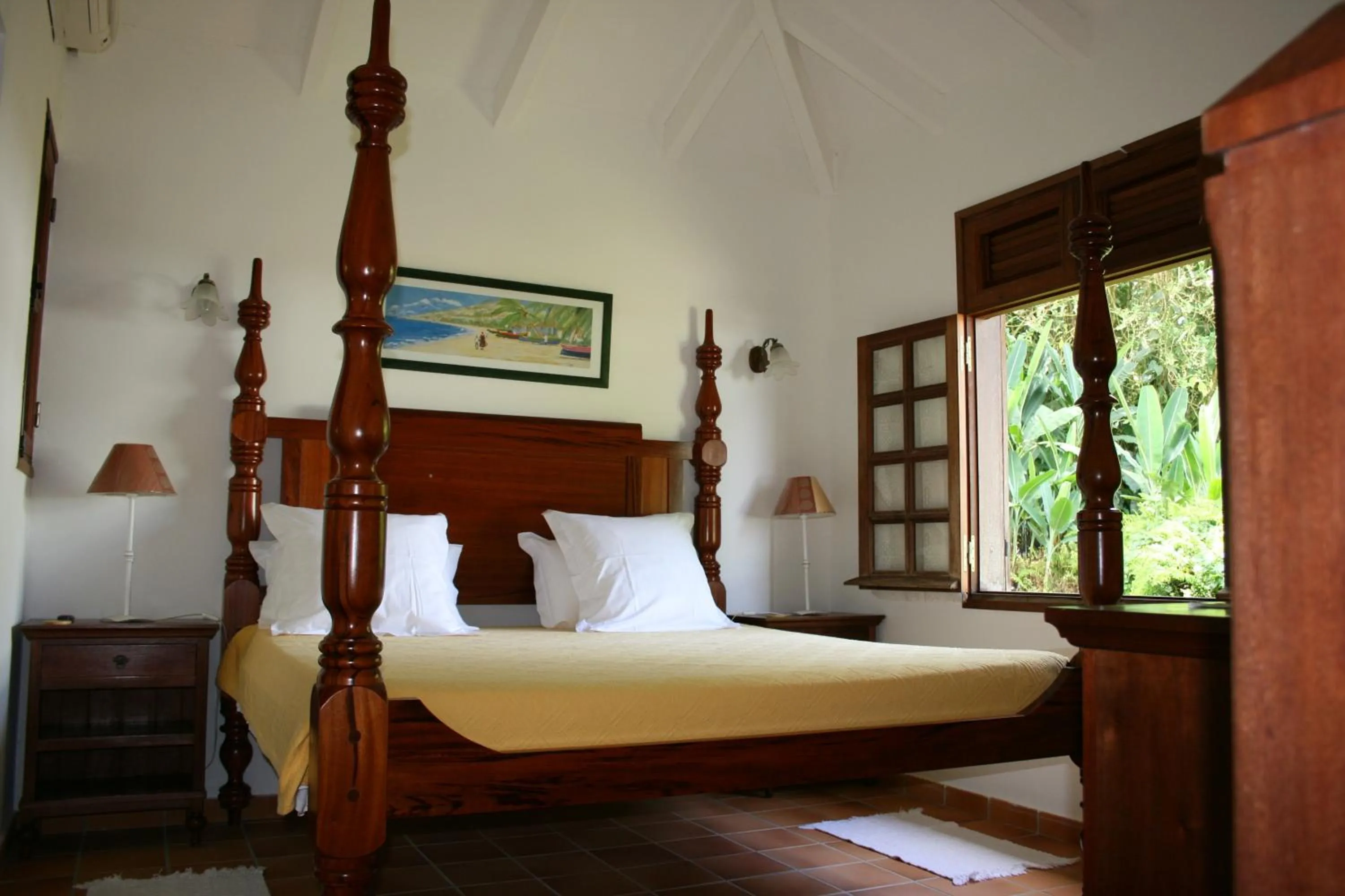 Bed in Les Cycas