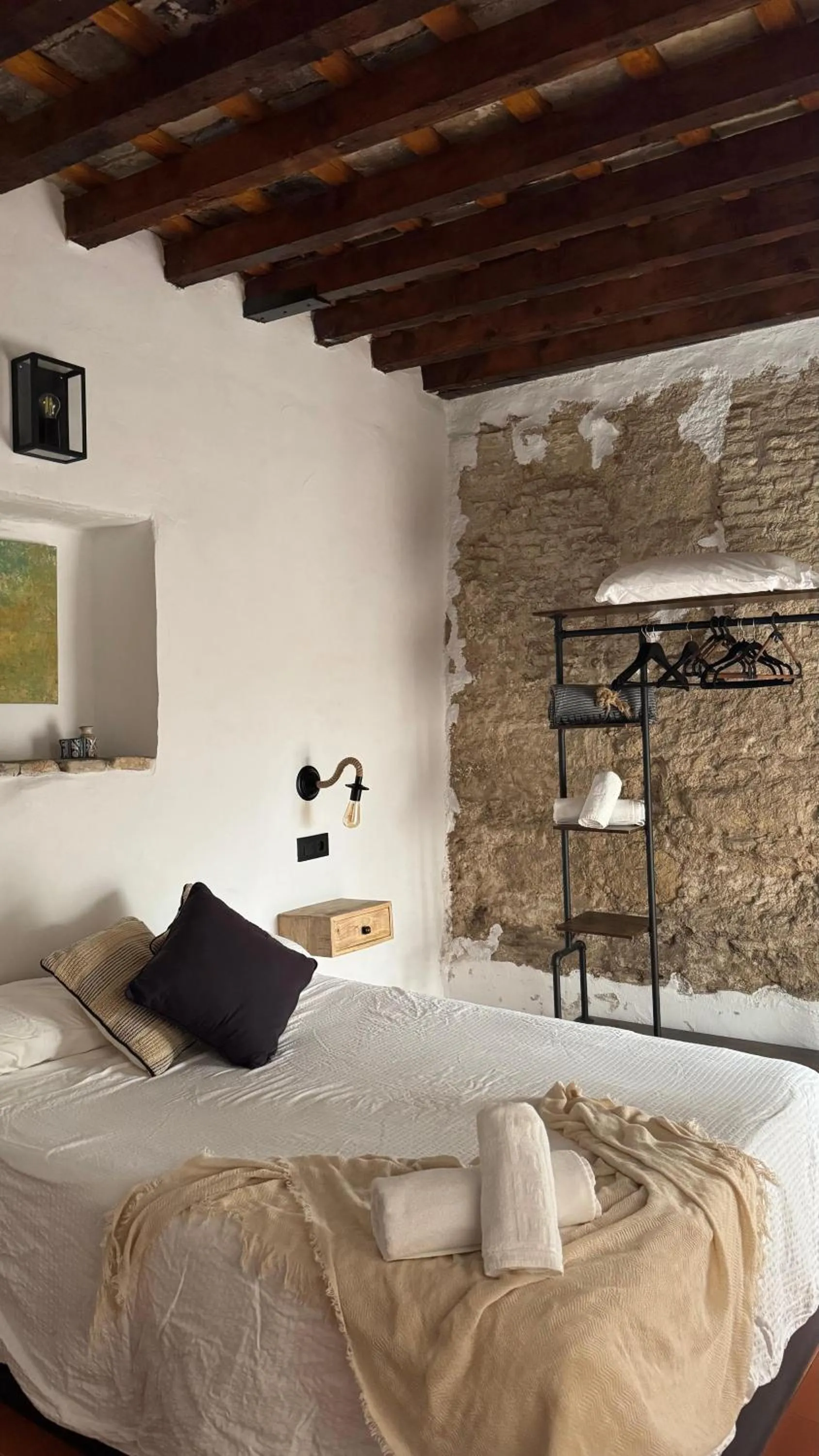 Bedroom, Bed in Apartamentos Jerez Siglo XIX