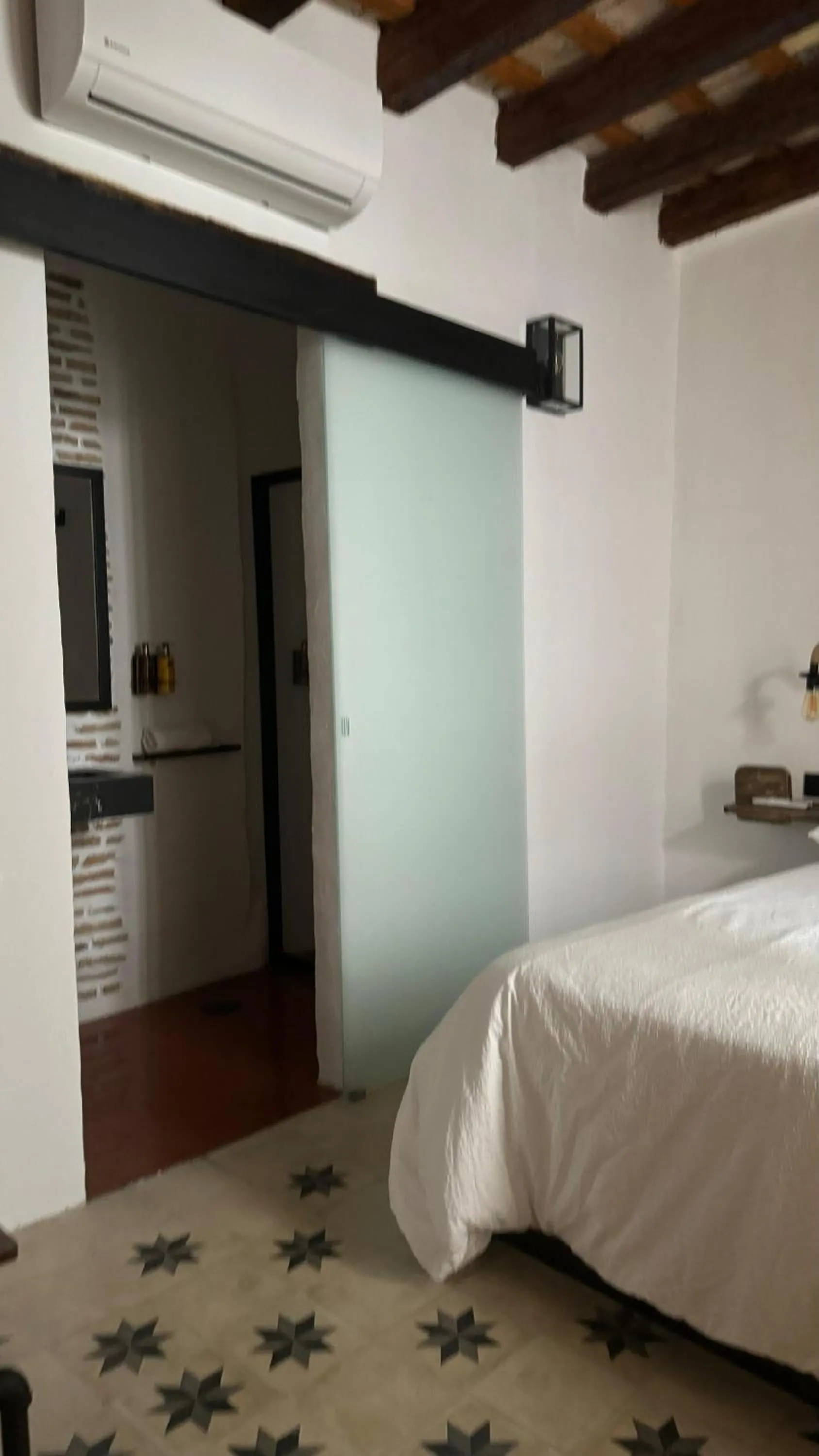 Bedroom, Bed in Apartamentos Jerez Siglo XIX