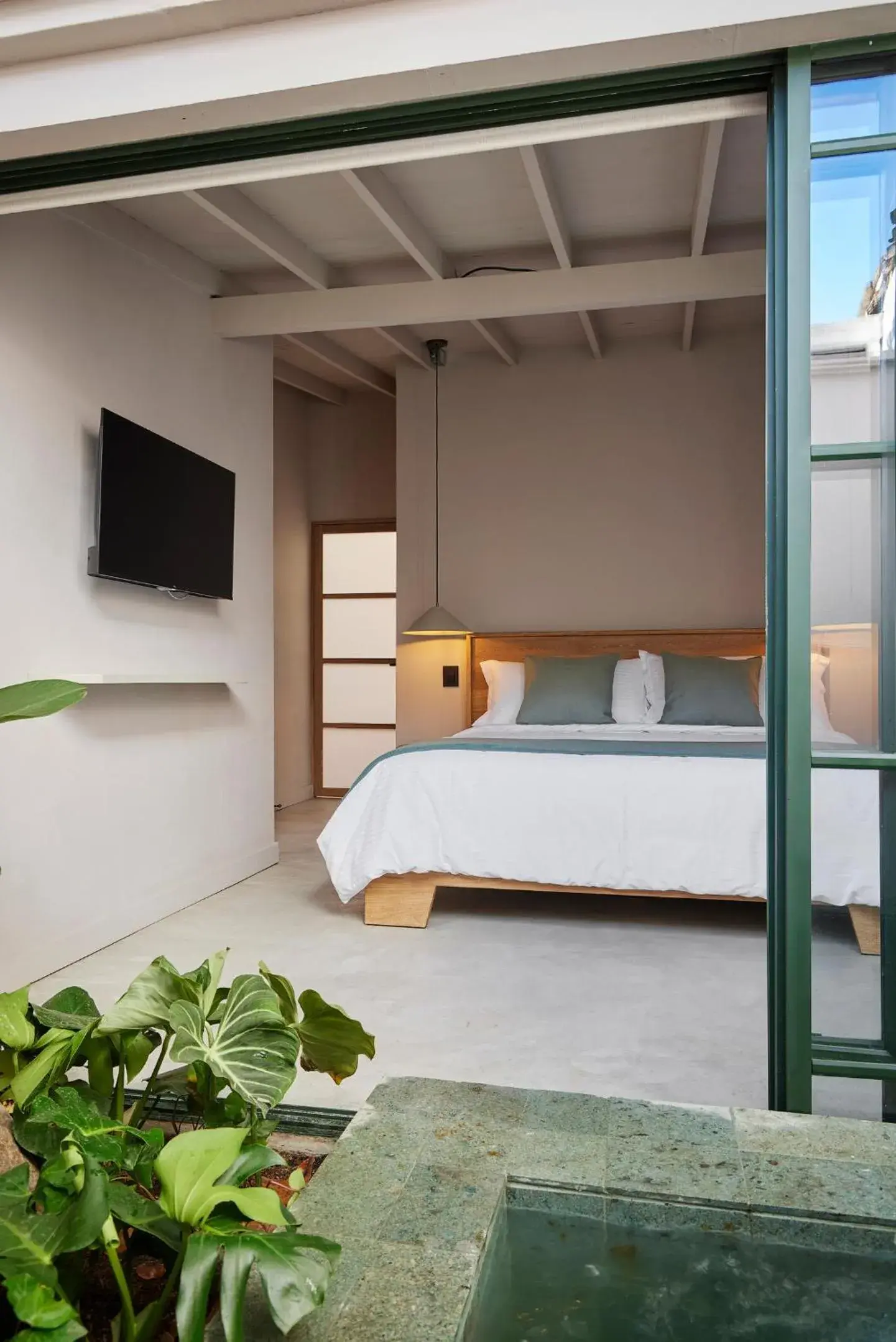 Deluxe Suite with Spa Bath - single occupancy in Antipoda Hotel Boutique Deluxe Suite with Spa Bath - single occupancy in Antipoda Hotel Boutique