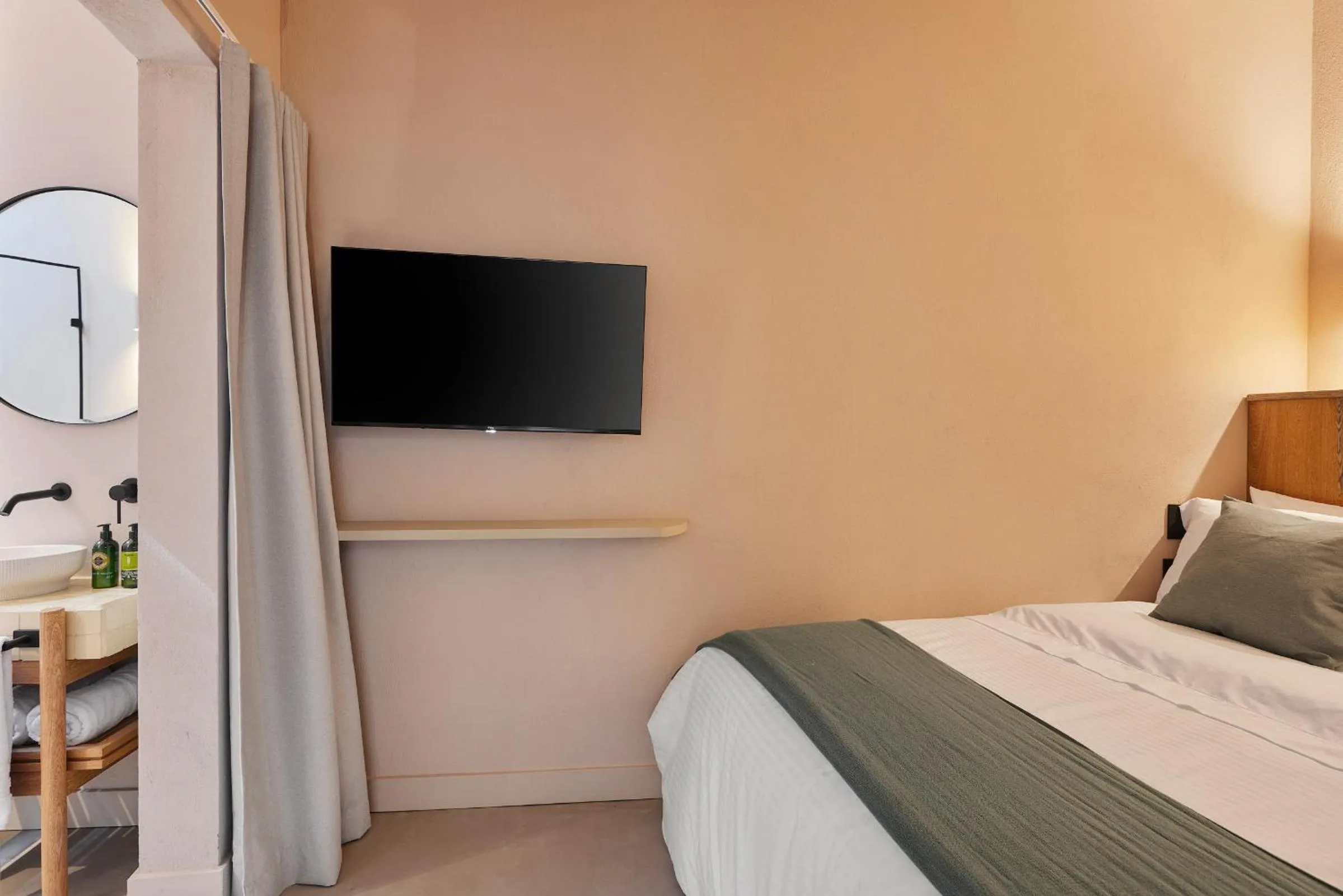 Bed in Antipoda Hotel Boutique