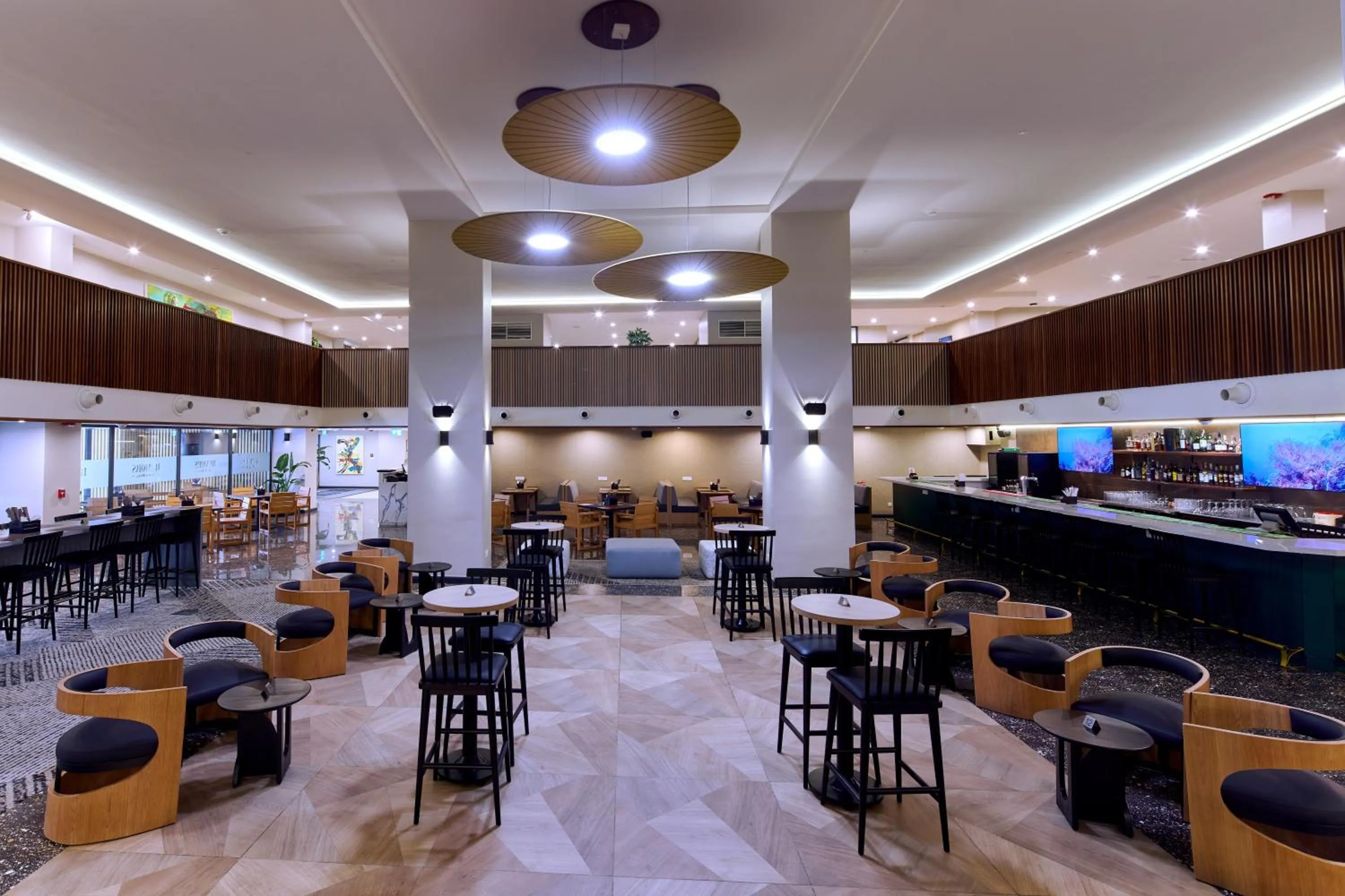 Restaurant/places to eat in Radisson Hotel Paramaribo