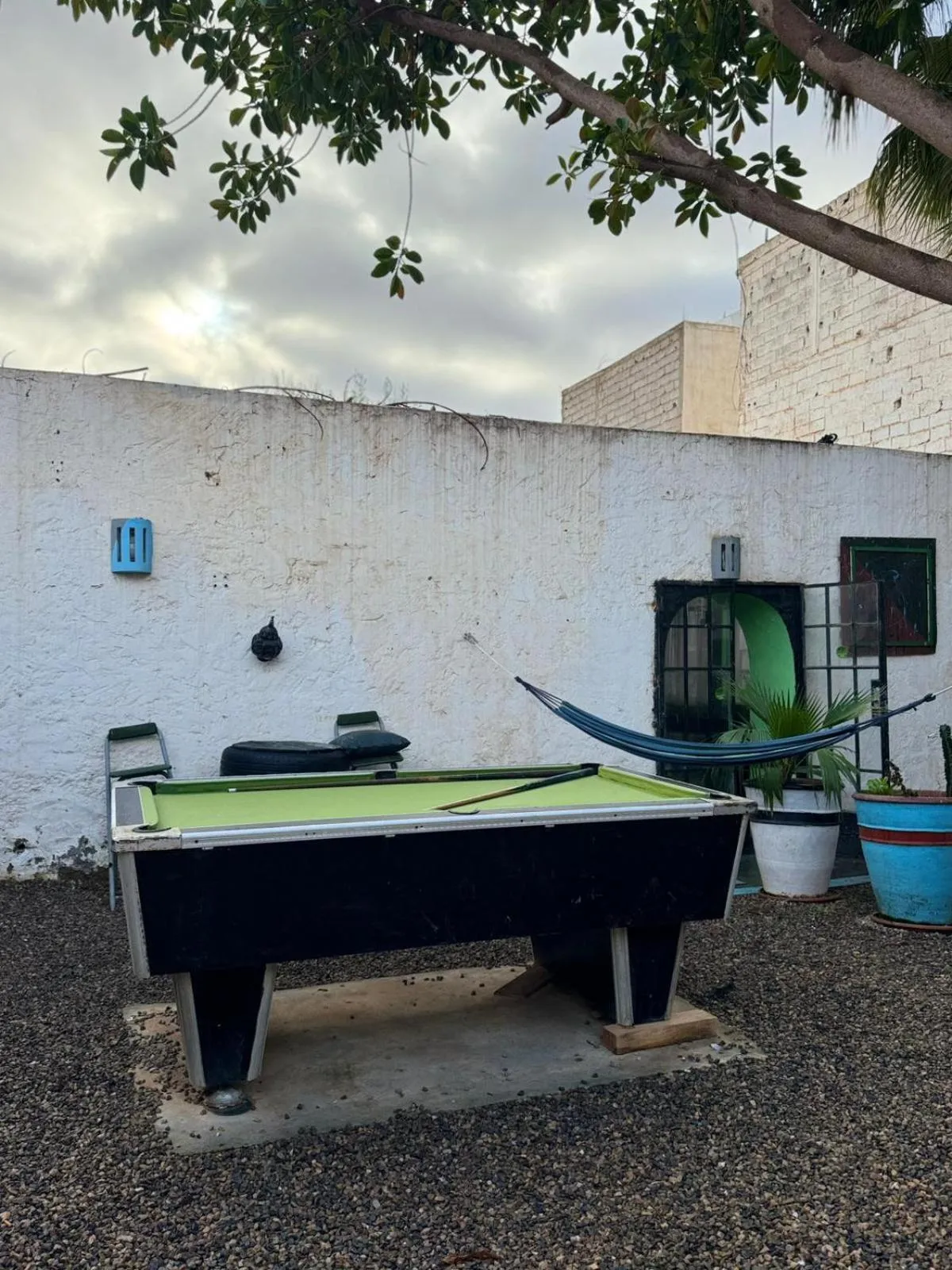 Billiard in ASARAG GUEST HOUSE, YOGA & Surf