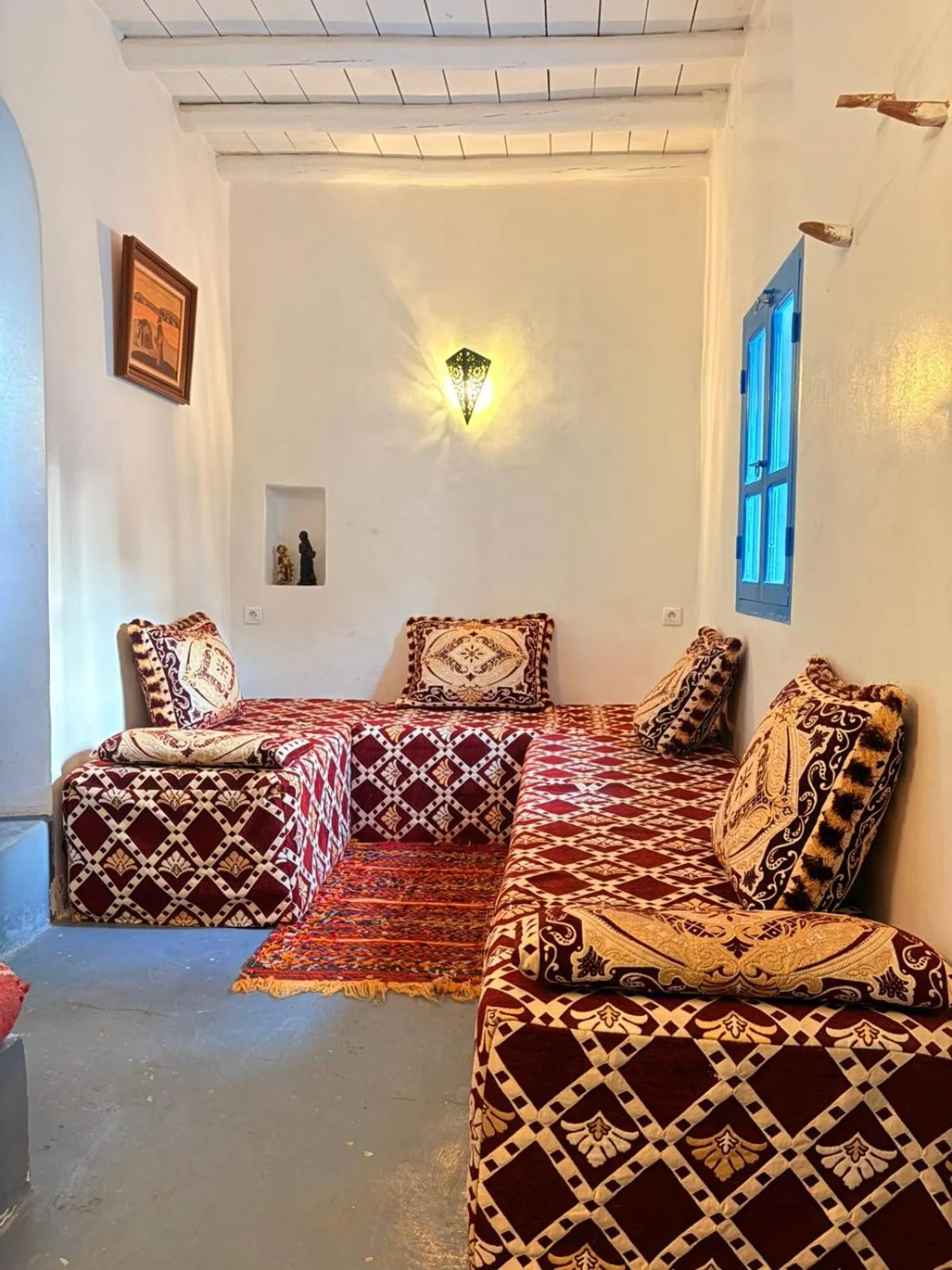 Living room in ASARAG GUEST HOUSE, YOGA & Surf
