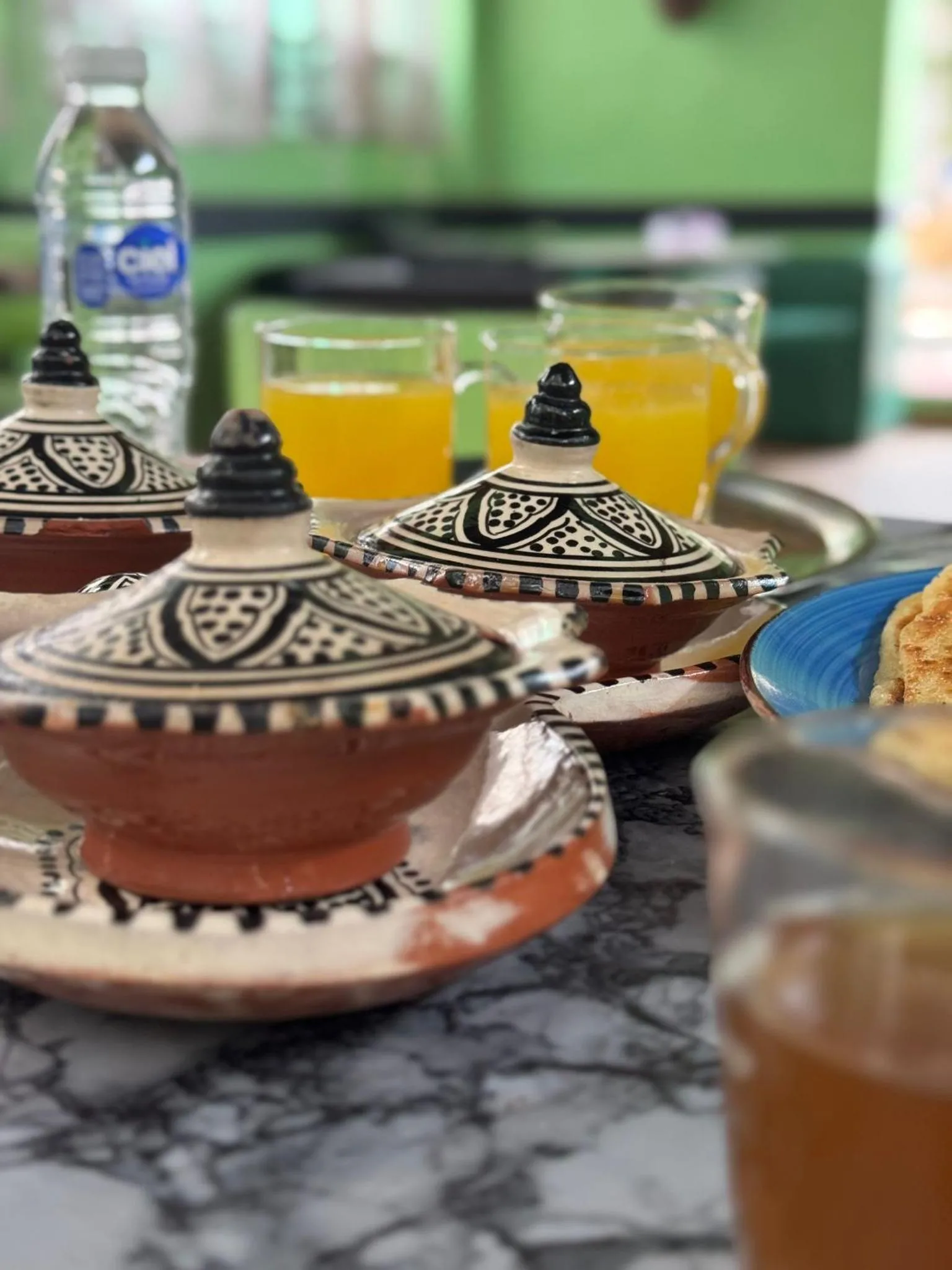ASARAG GUEST HOUSE, YOGA & Surf